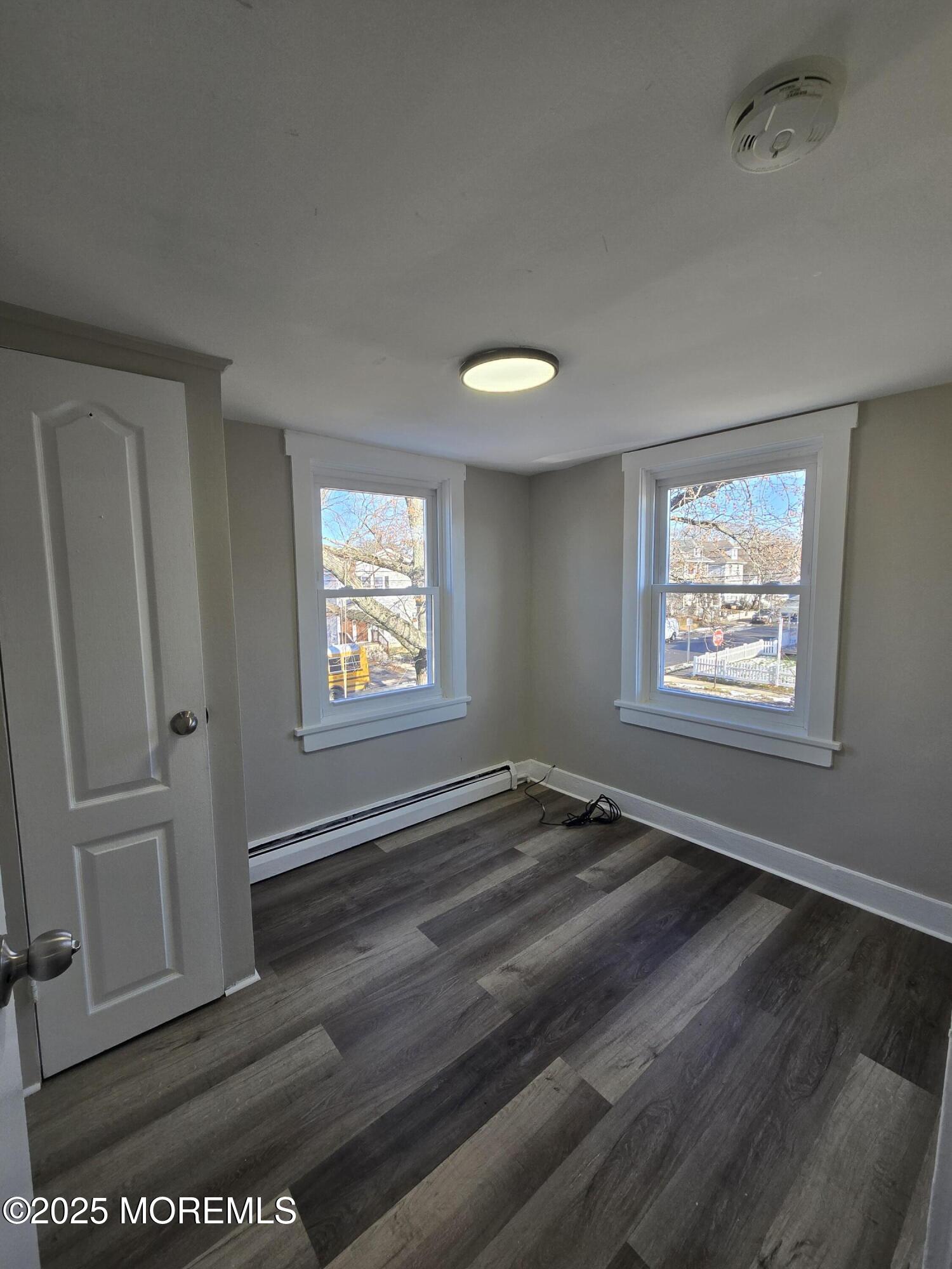 1501-1503 Bangs Avenue