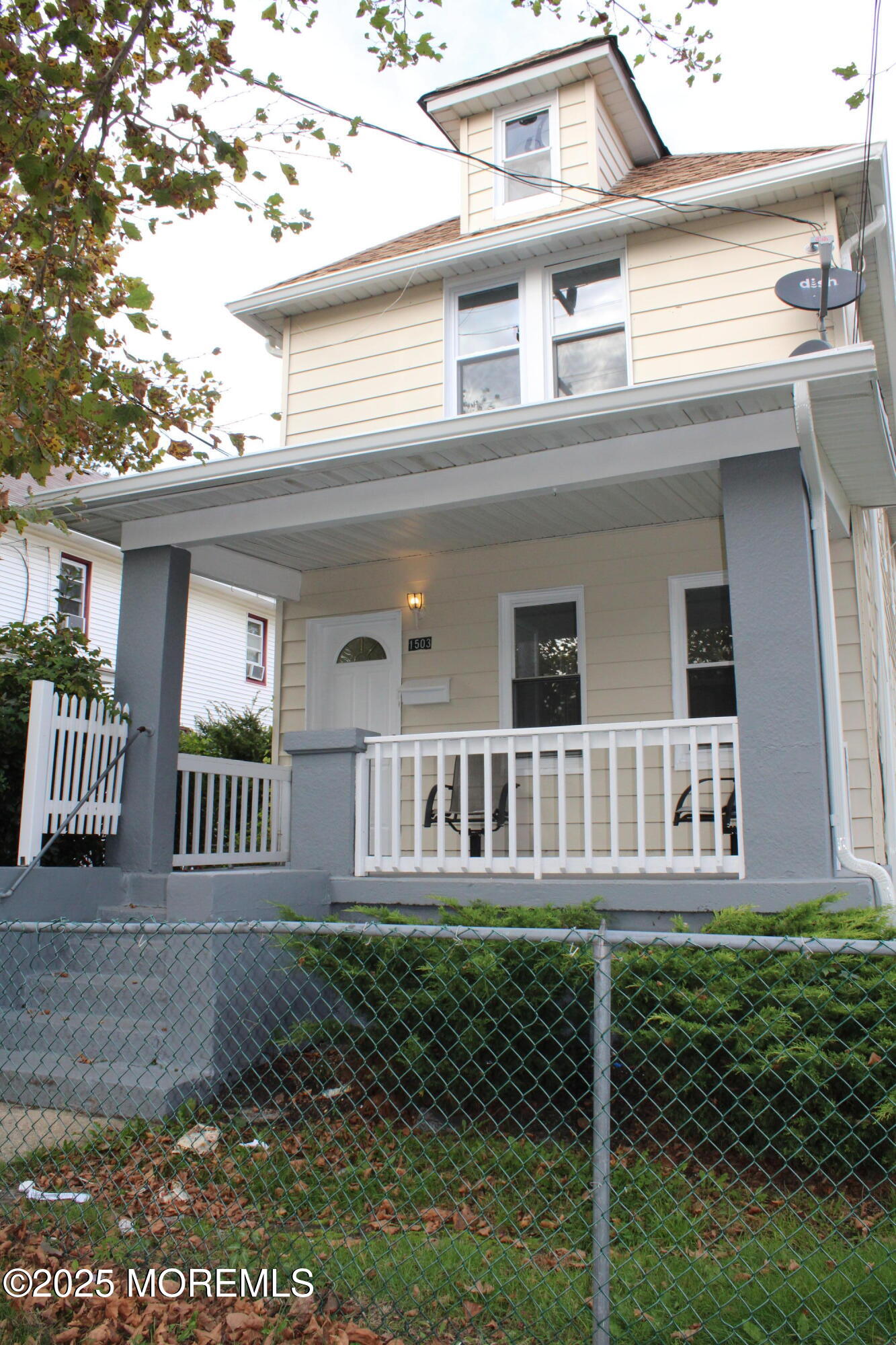 1501-1503 Bangs Avenue