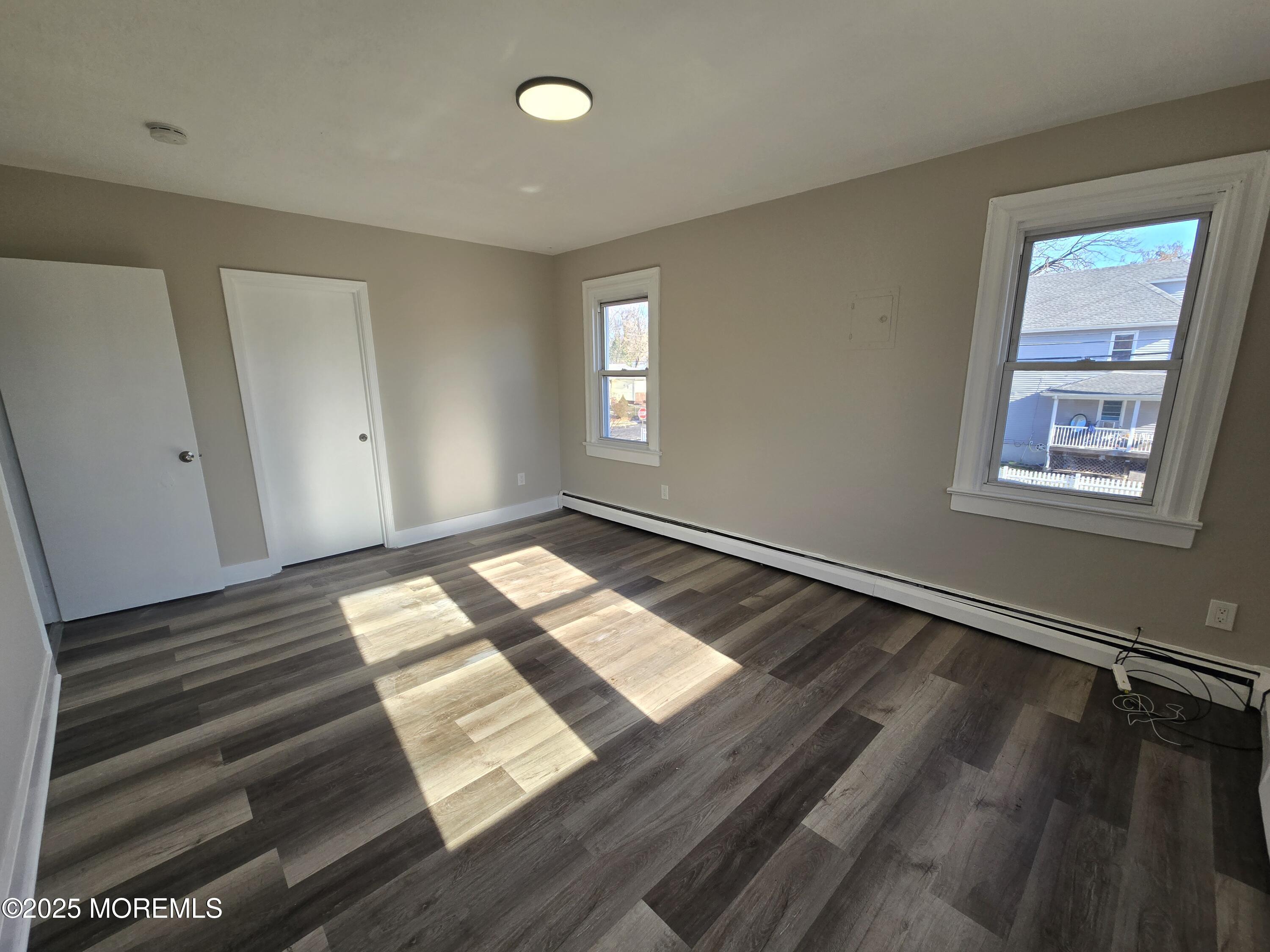 1501-1503 Bangs Avenue