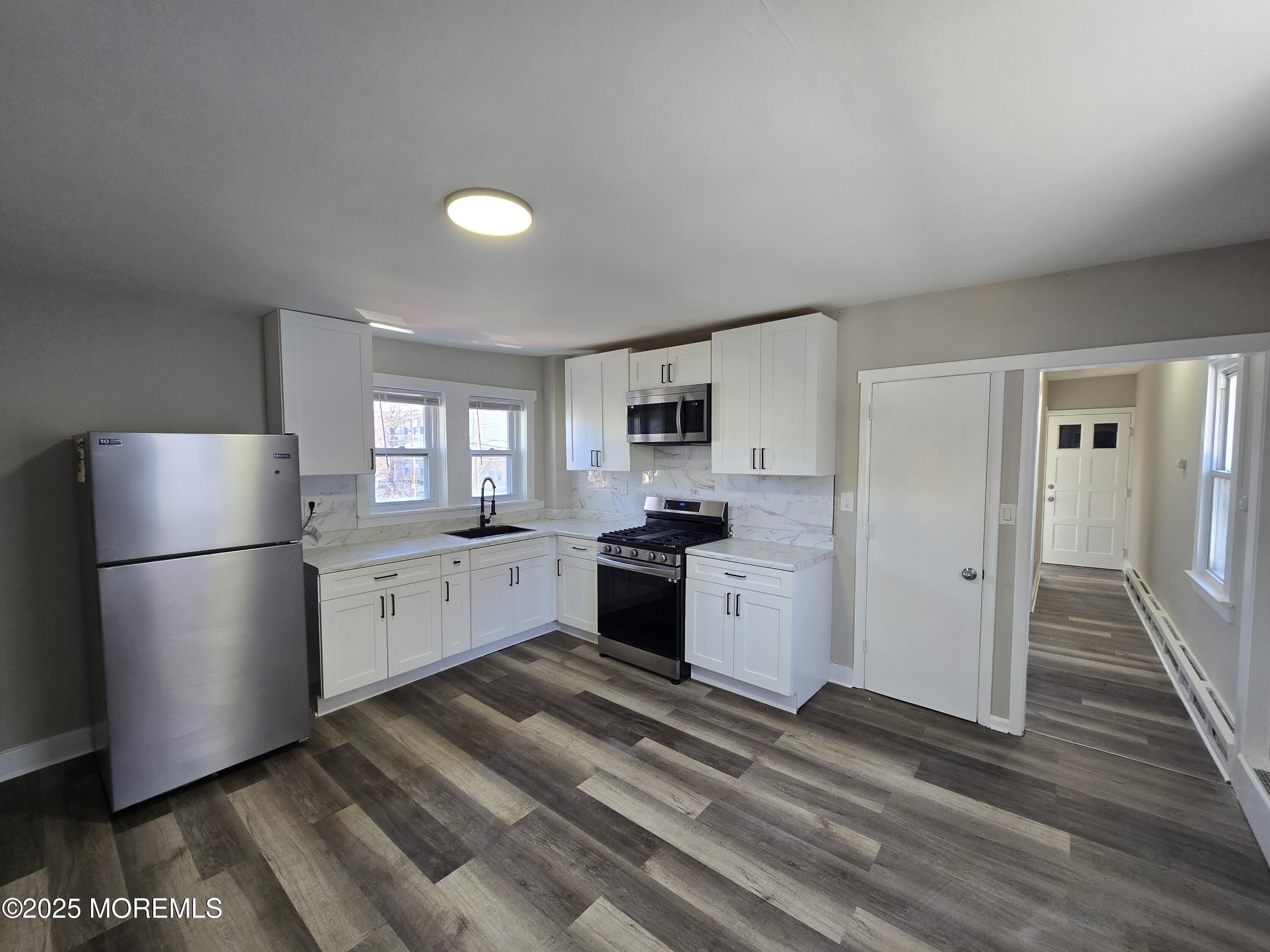 1501-1503 Bangs Avenue