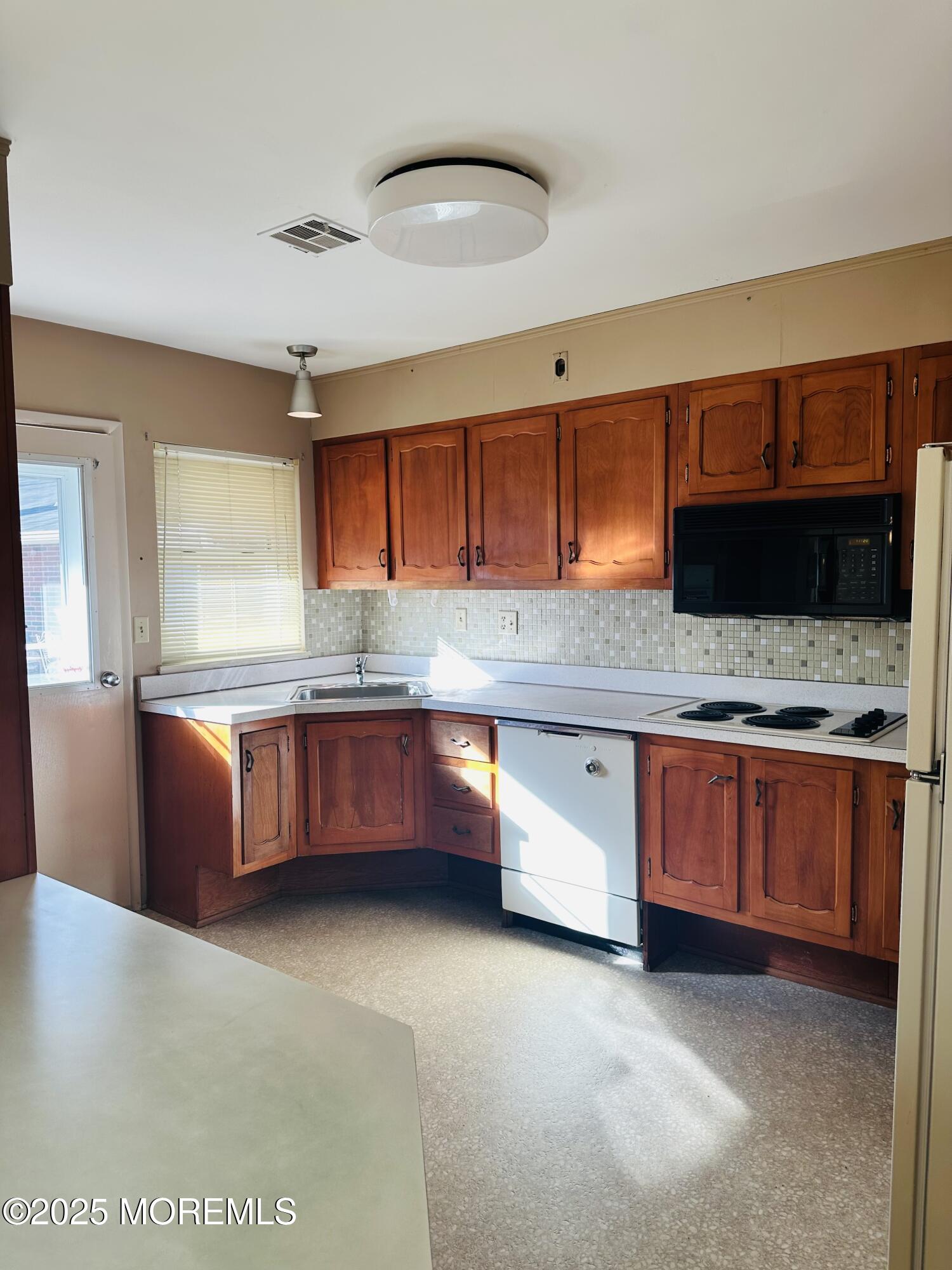 180B Sterling Court B