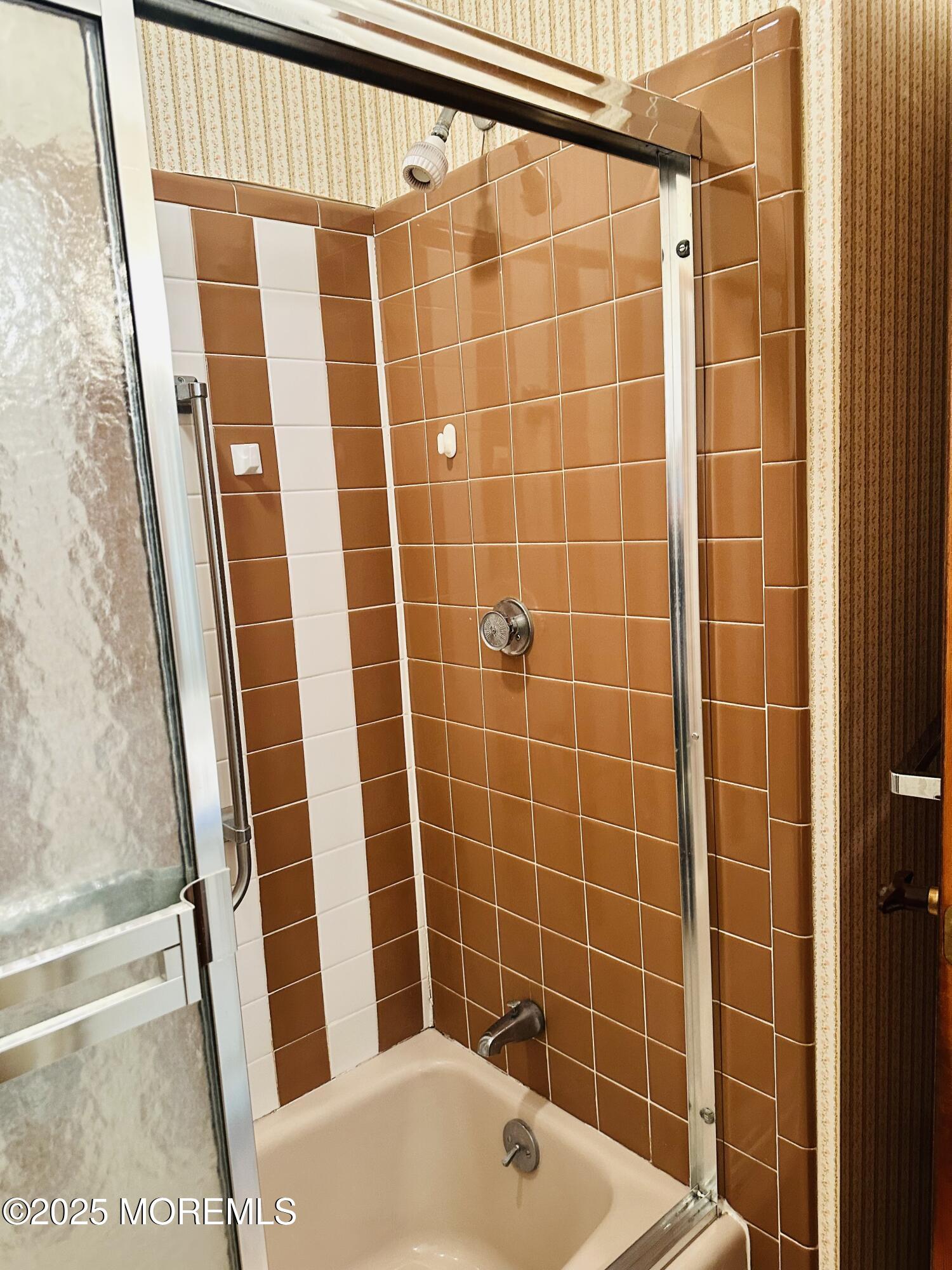 180B Sterling Court B