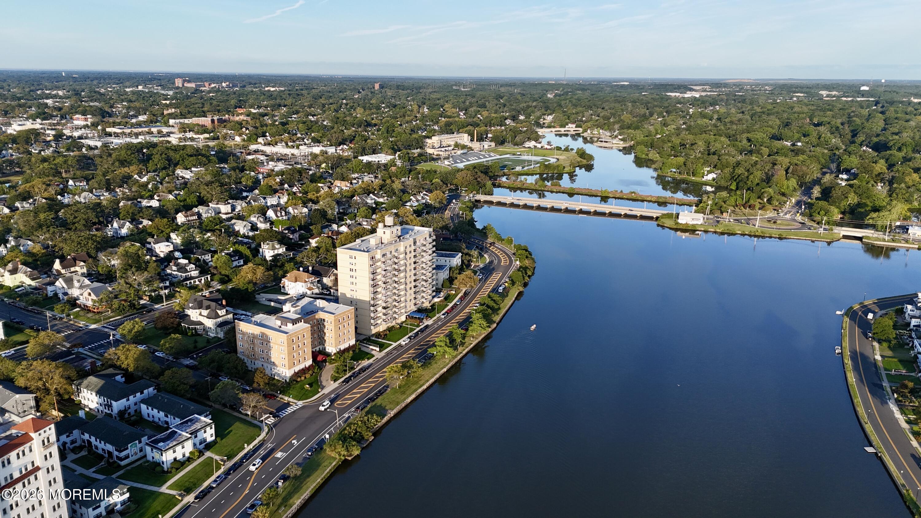 500 Deal Lake Drive 5E