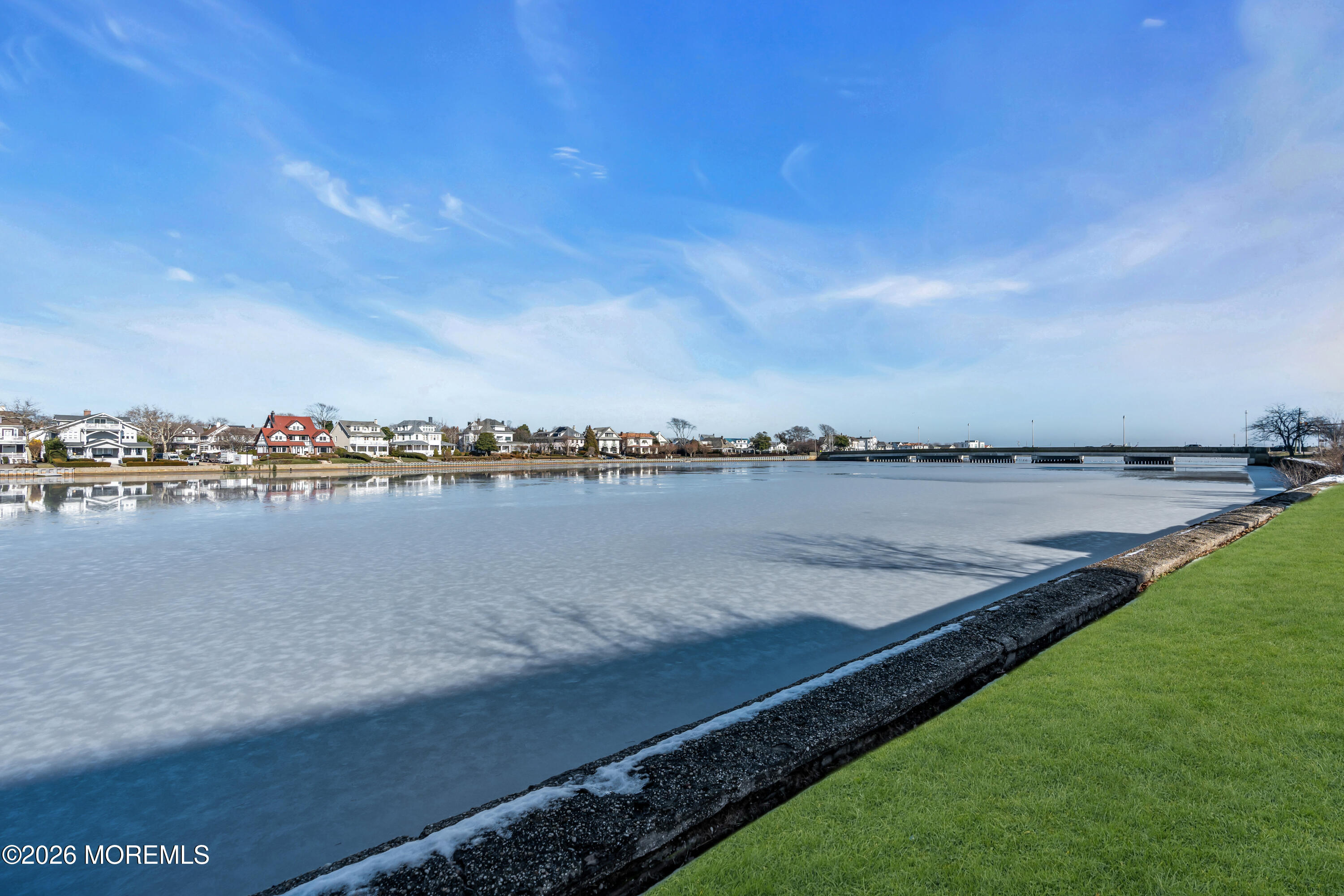 500 Deal Lake Drive 5E