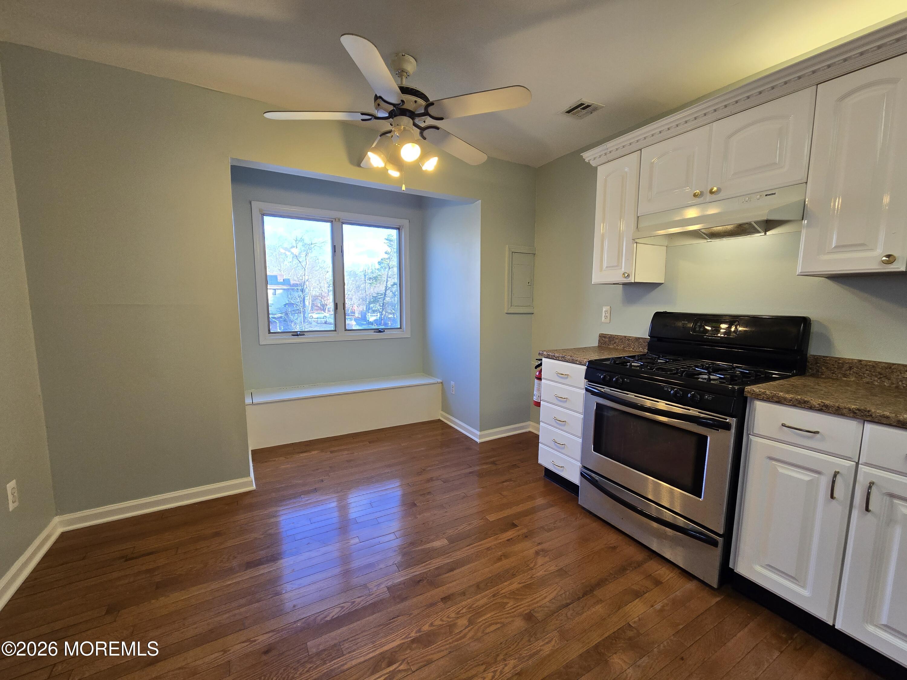 274 Easy Street Right