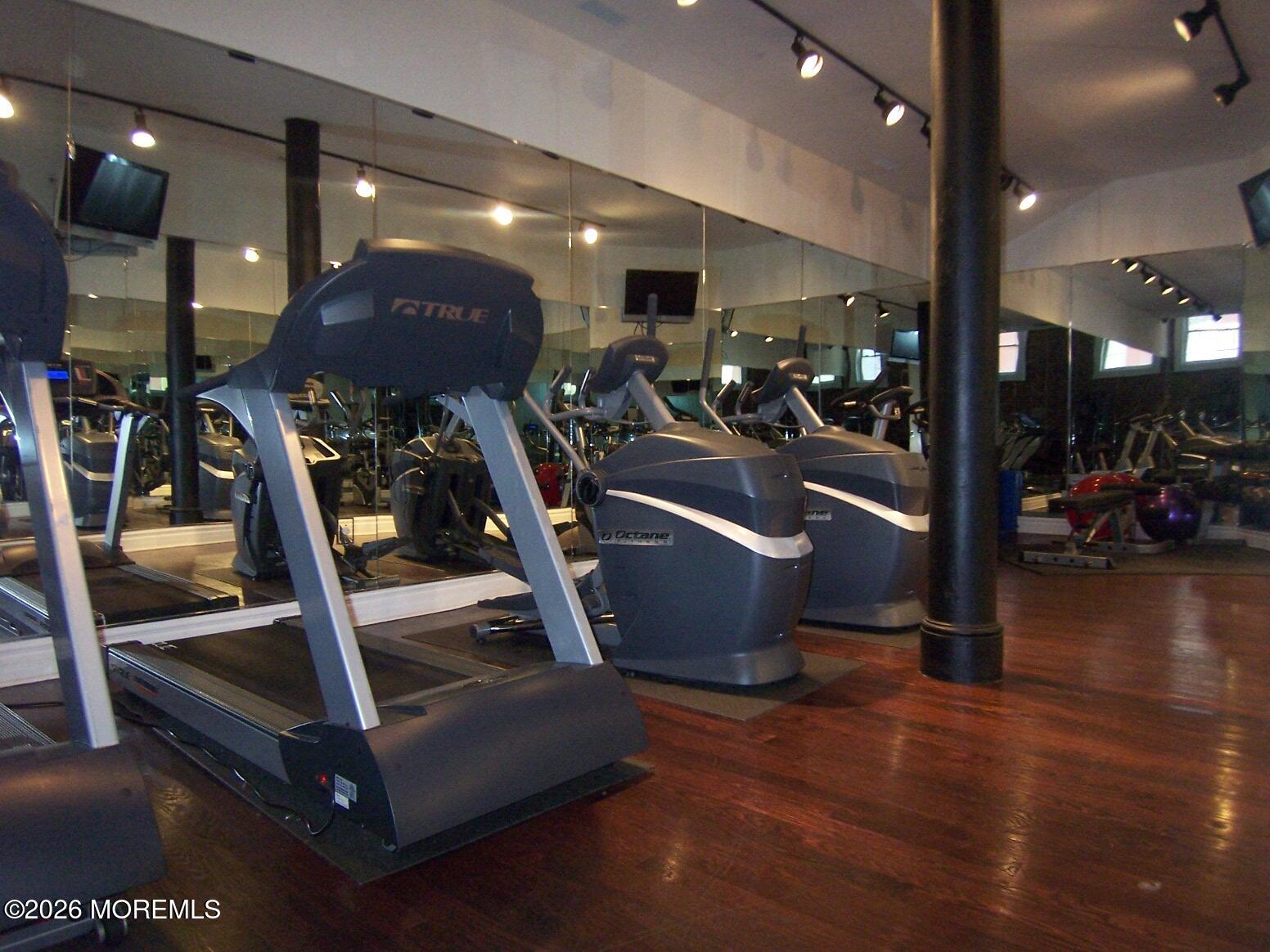 300 Emory Street 302