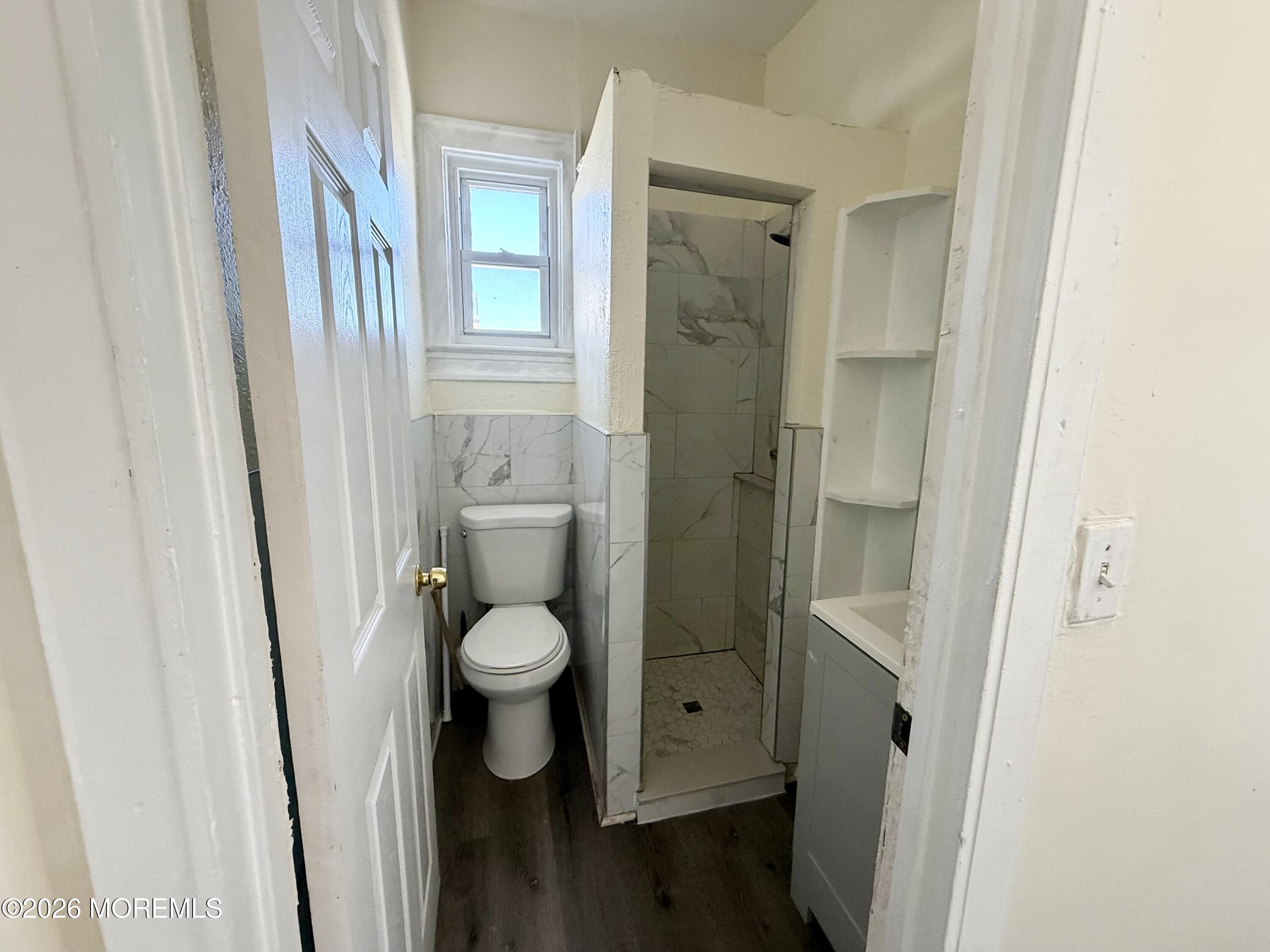 37 2nd Avenue 5
