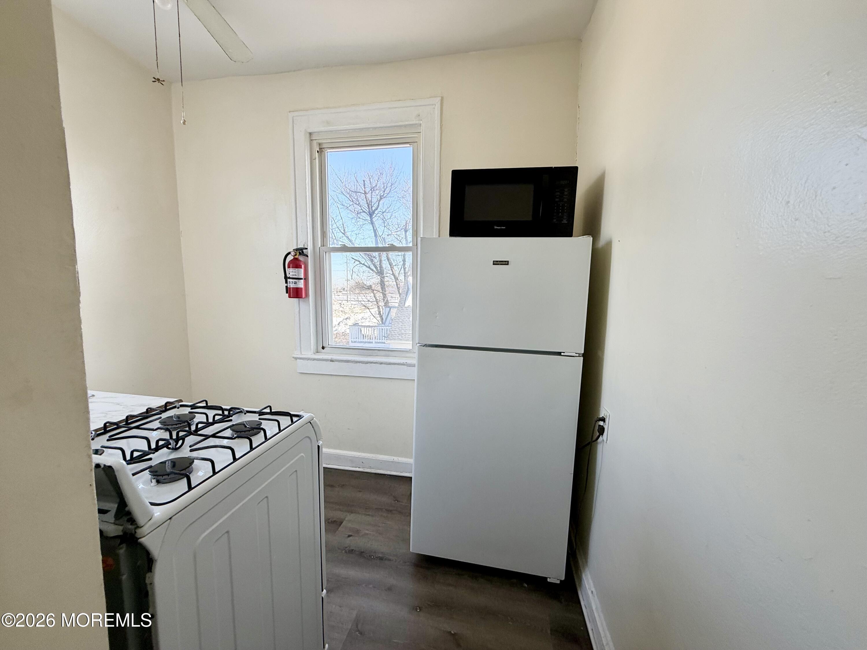37 2nd Avenue 5