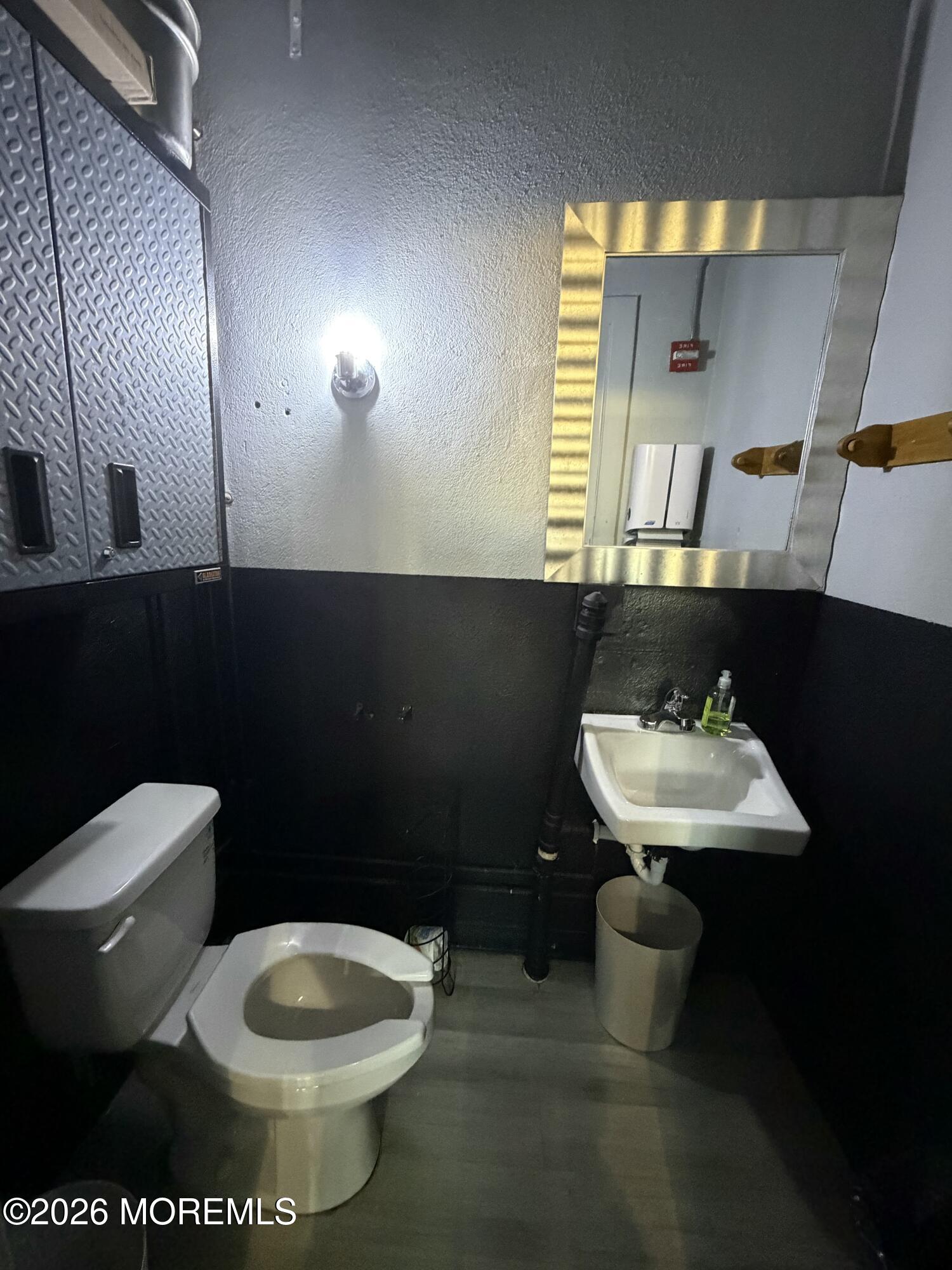 917 3rd Avenue Bay 3