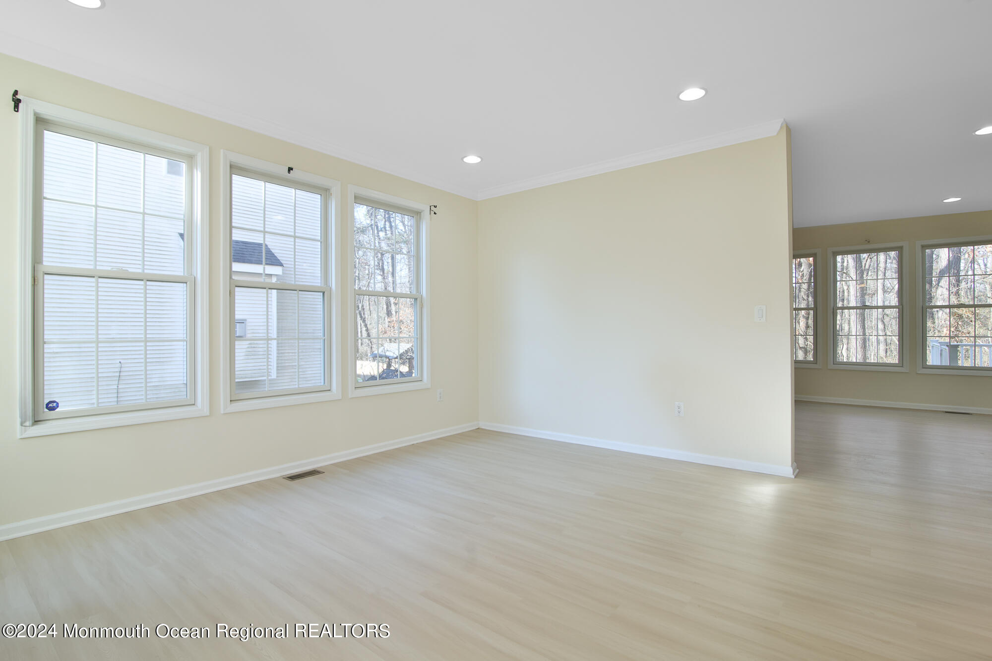 4 Timber Grove Court