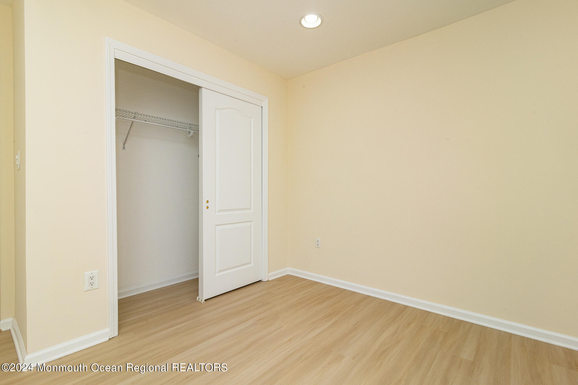 4 Timber Grove Court