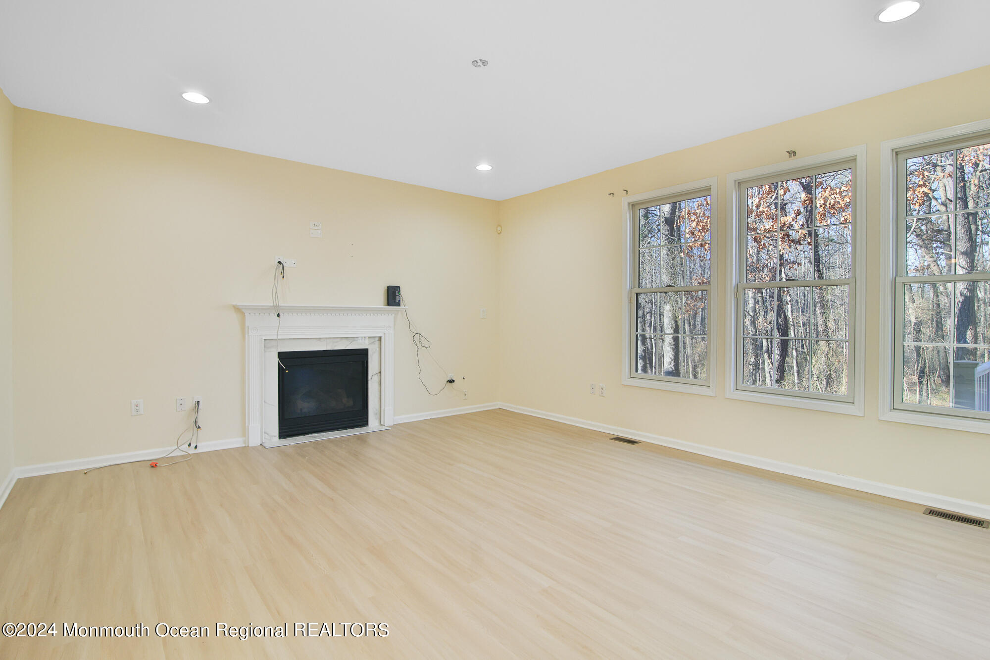 4 Timber Grove Court