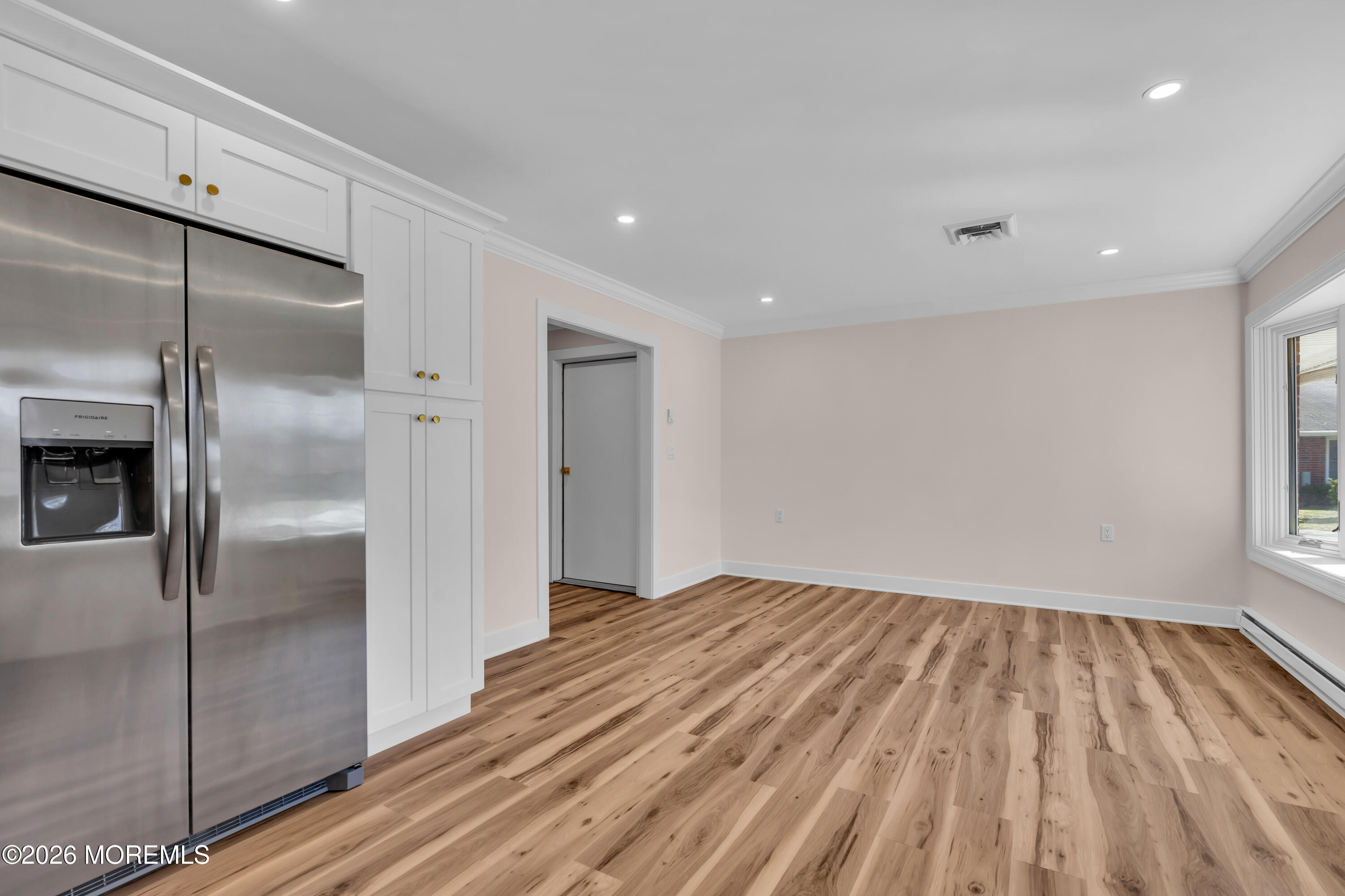 180 Sterling Court B