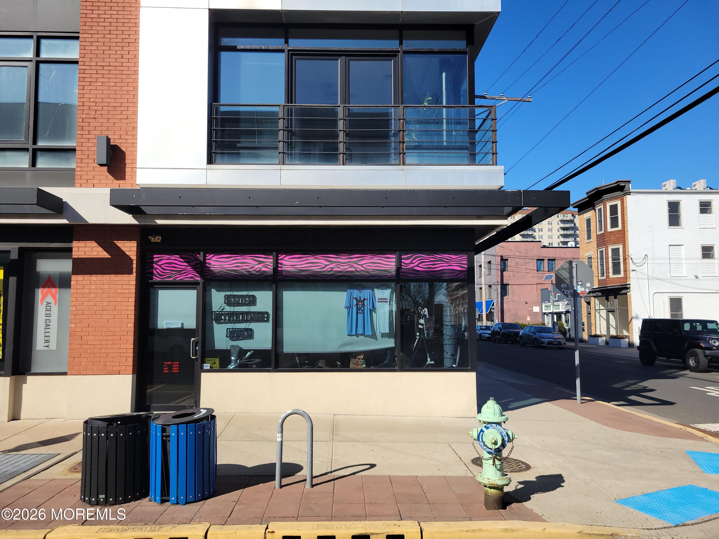 701 Bangs Avenue 101
