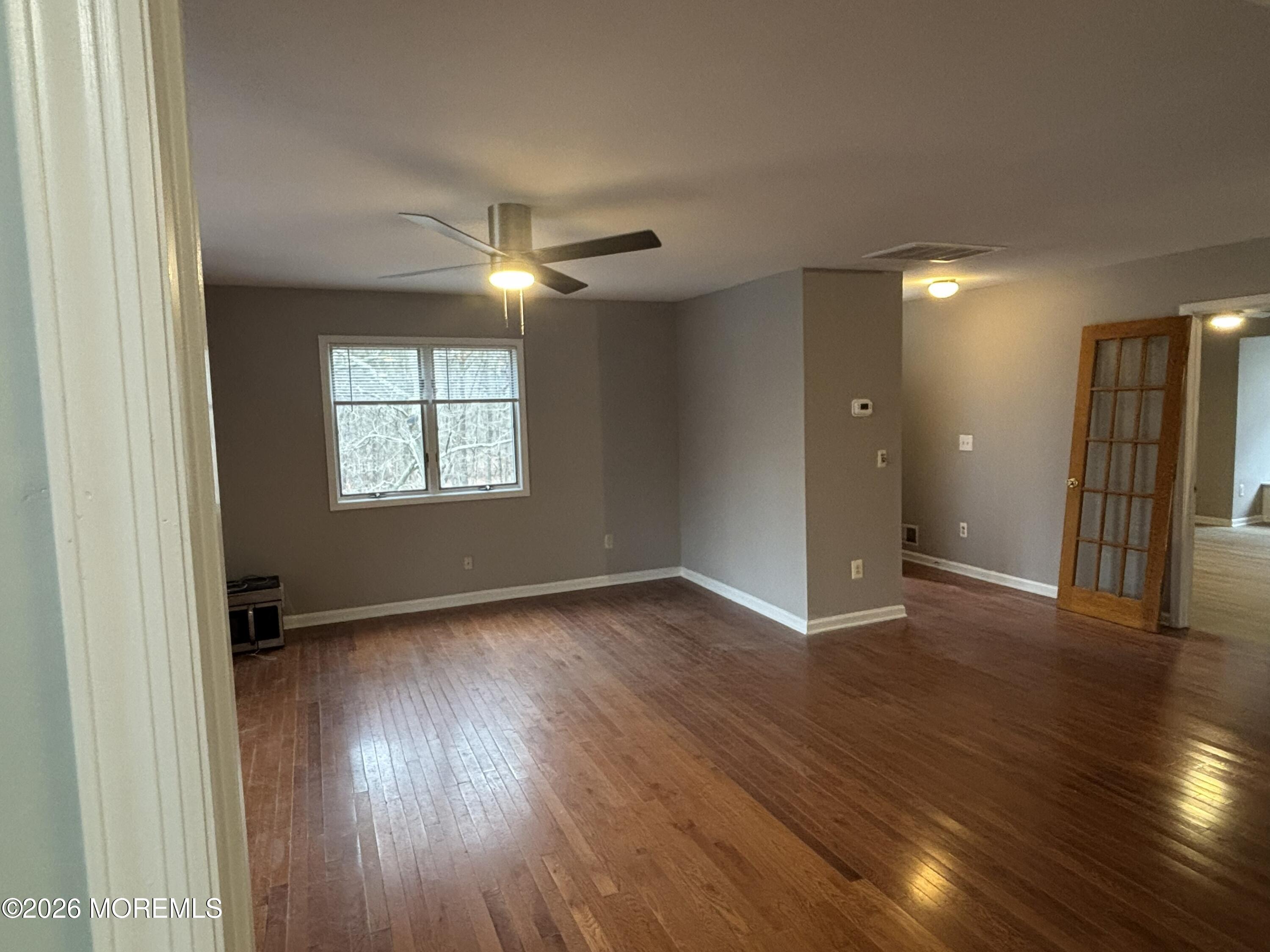 274 Easy Street Left
