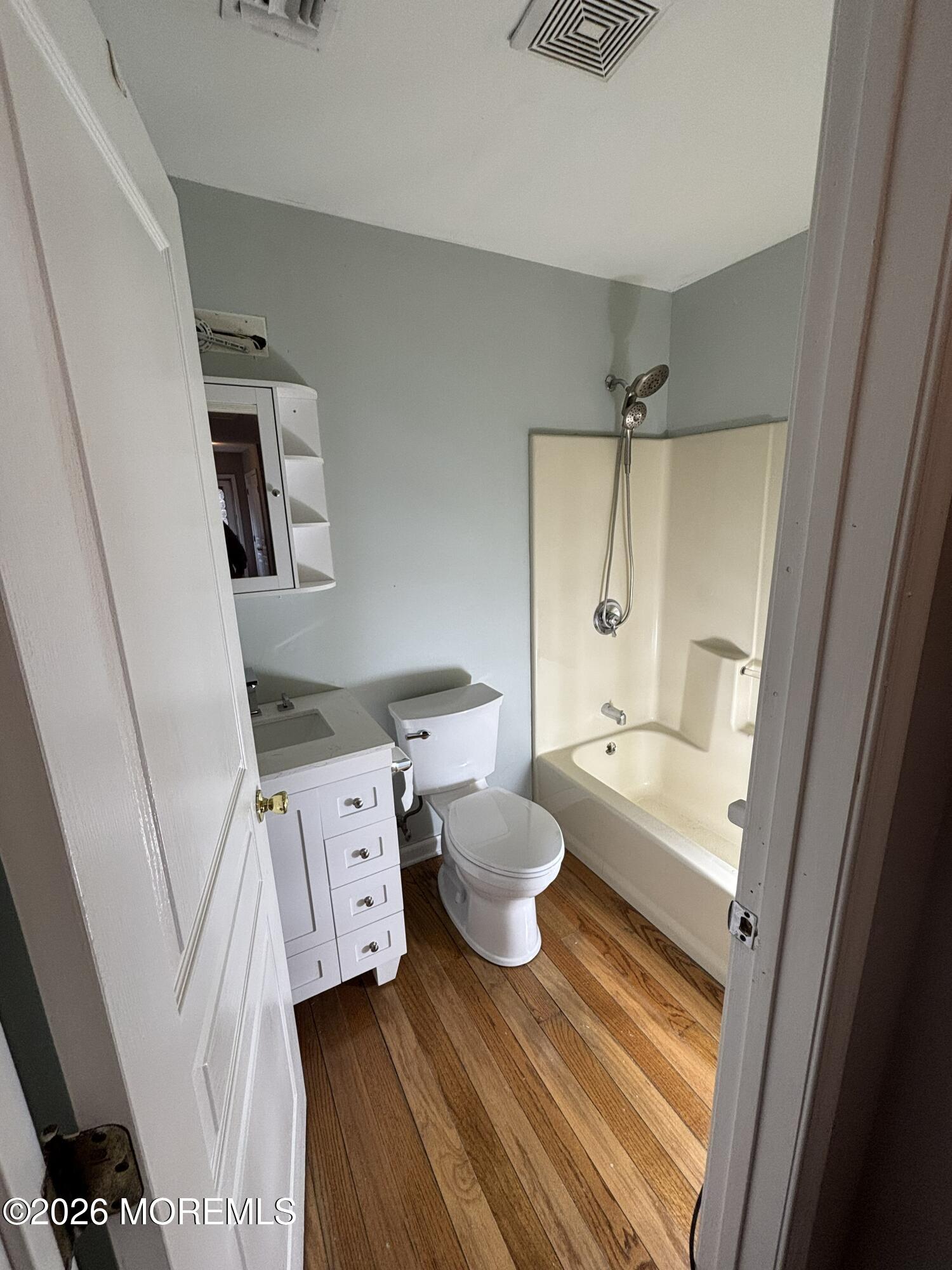 274 Easy Street Left