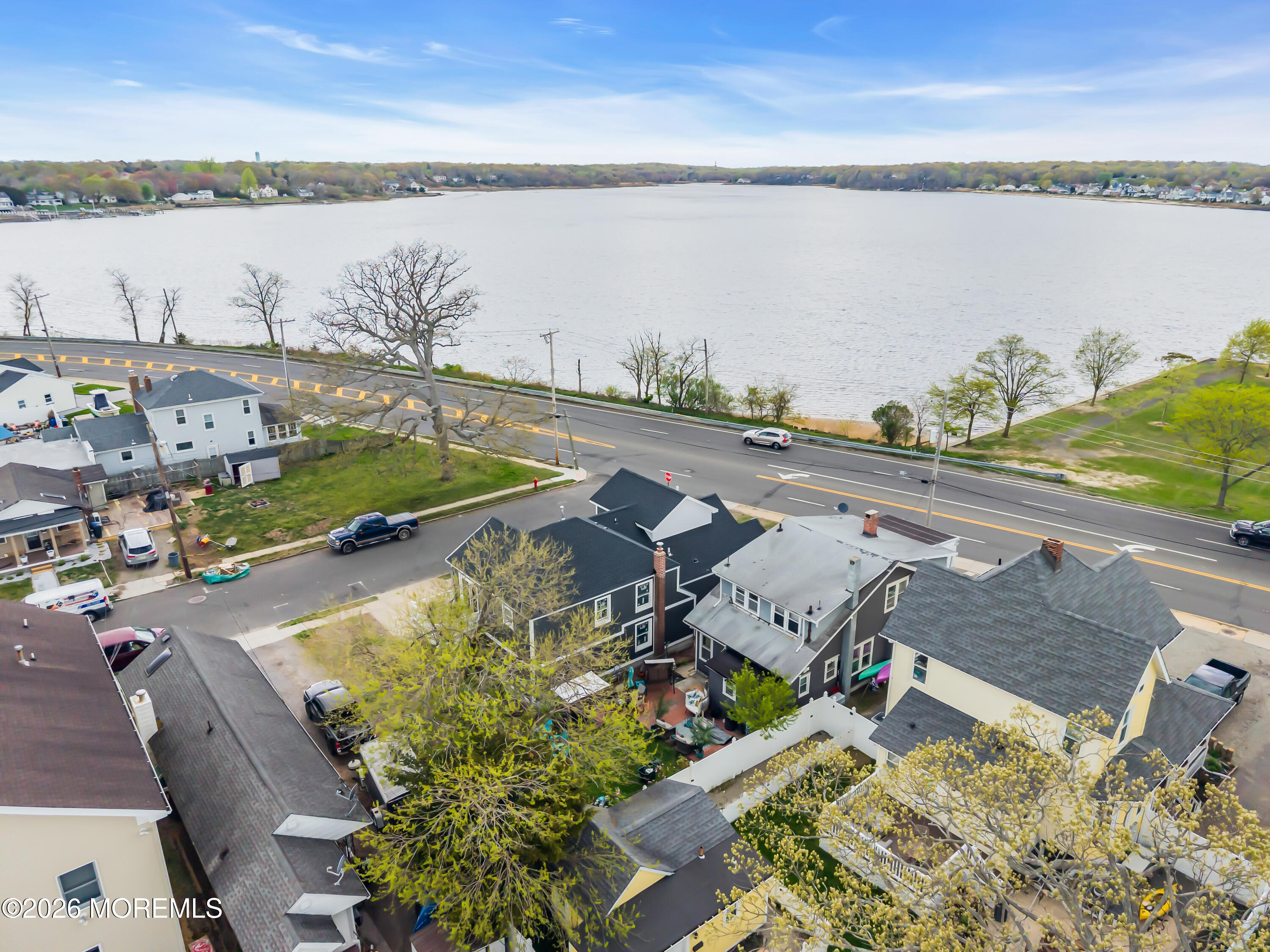 1611 River Road