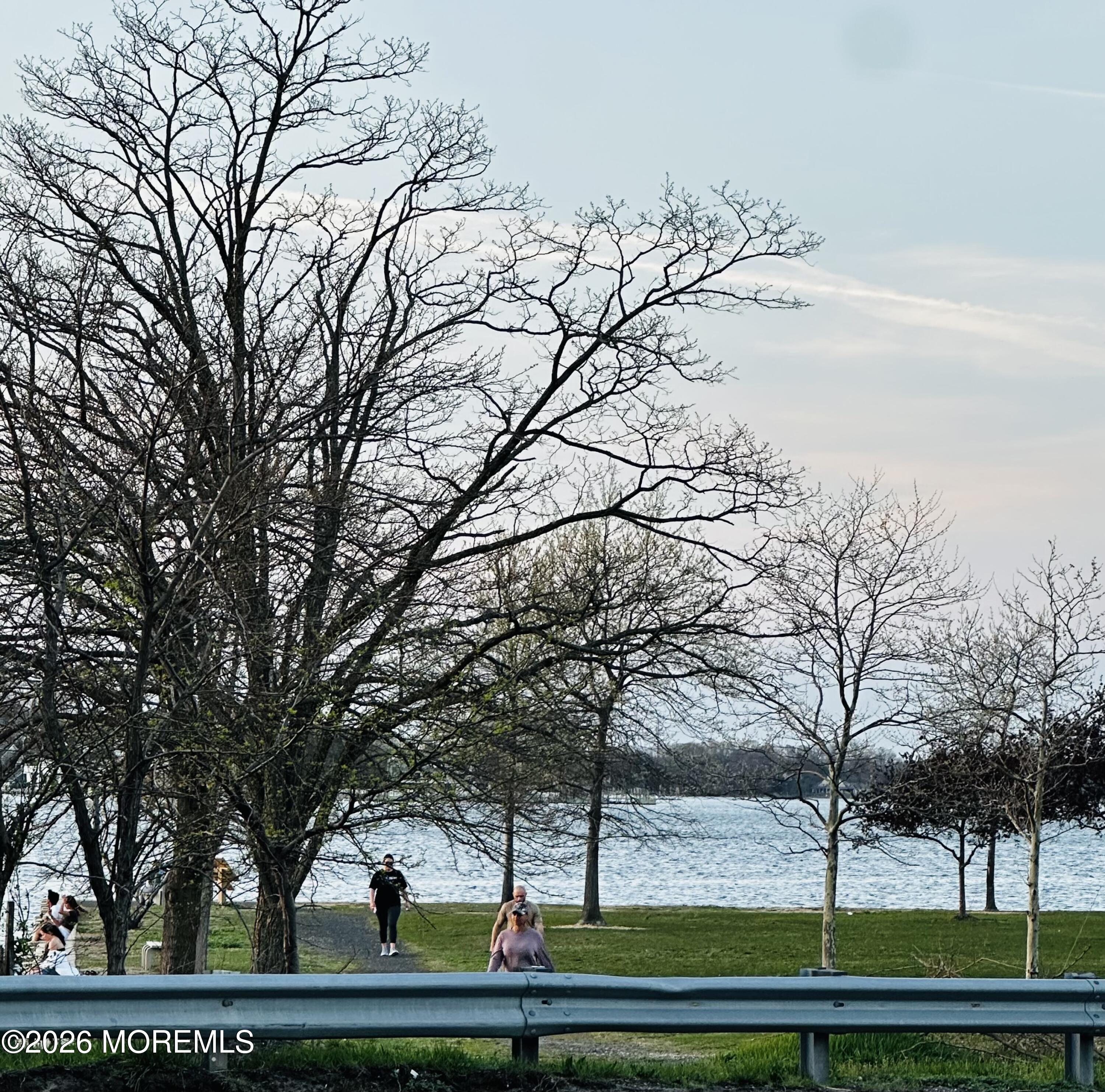 1611 River Road