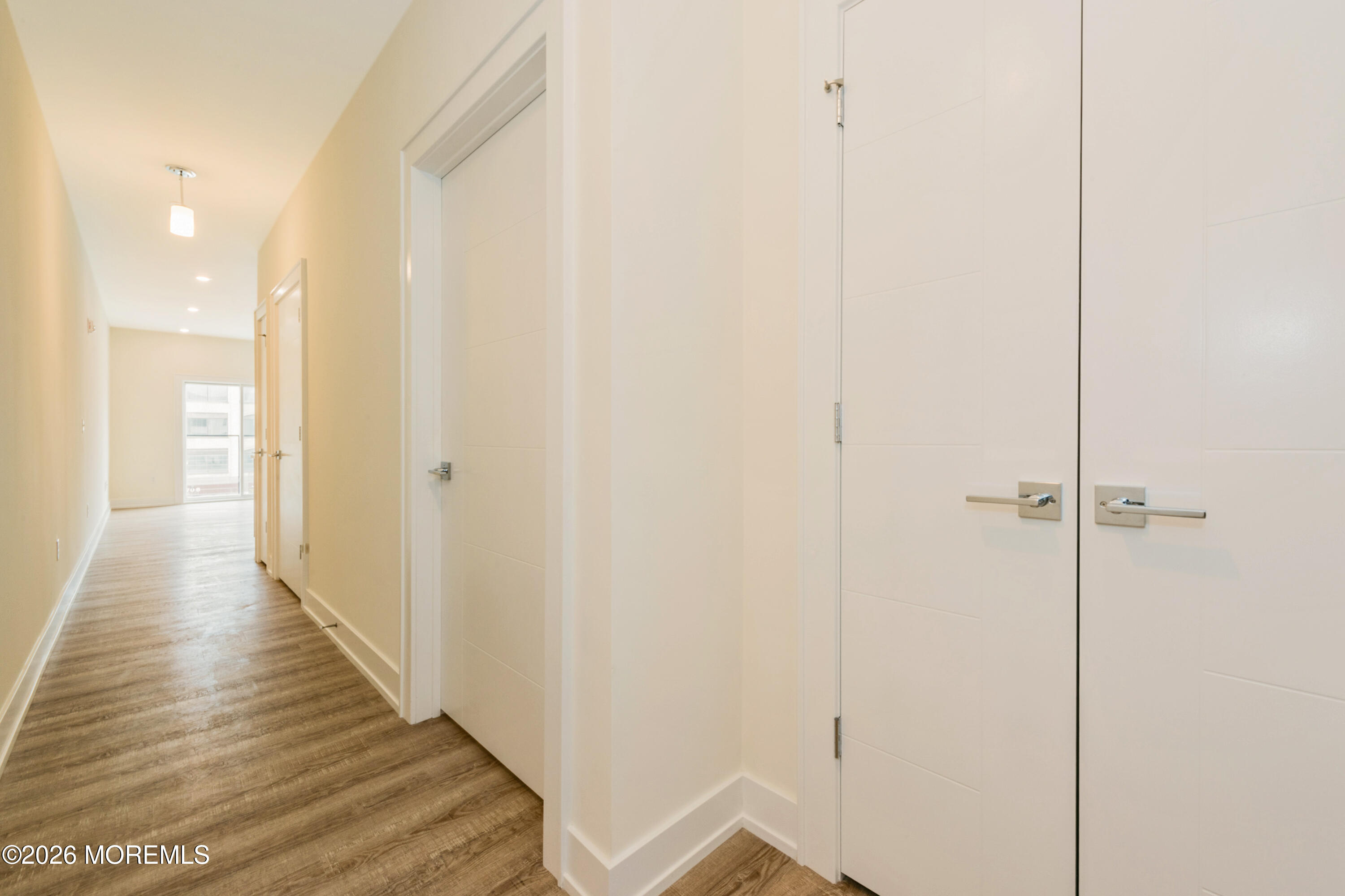 700 Bangs Avenue 212
