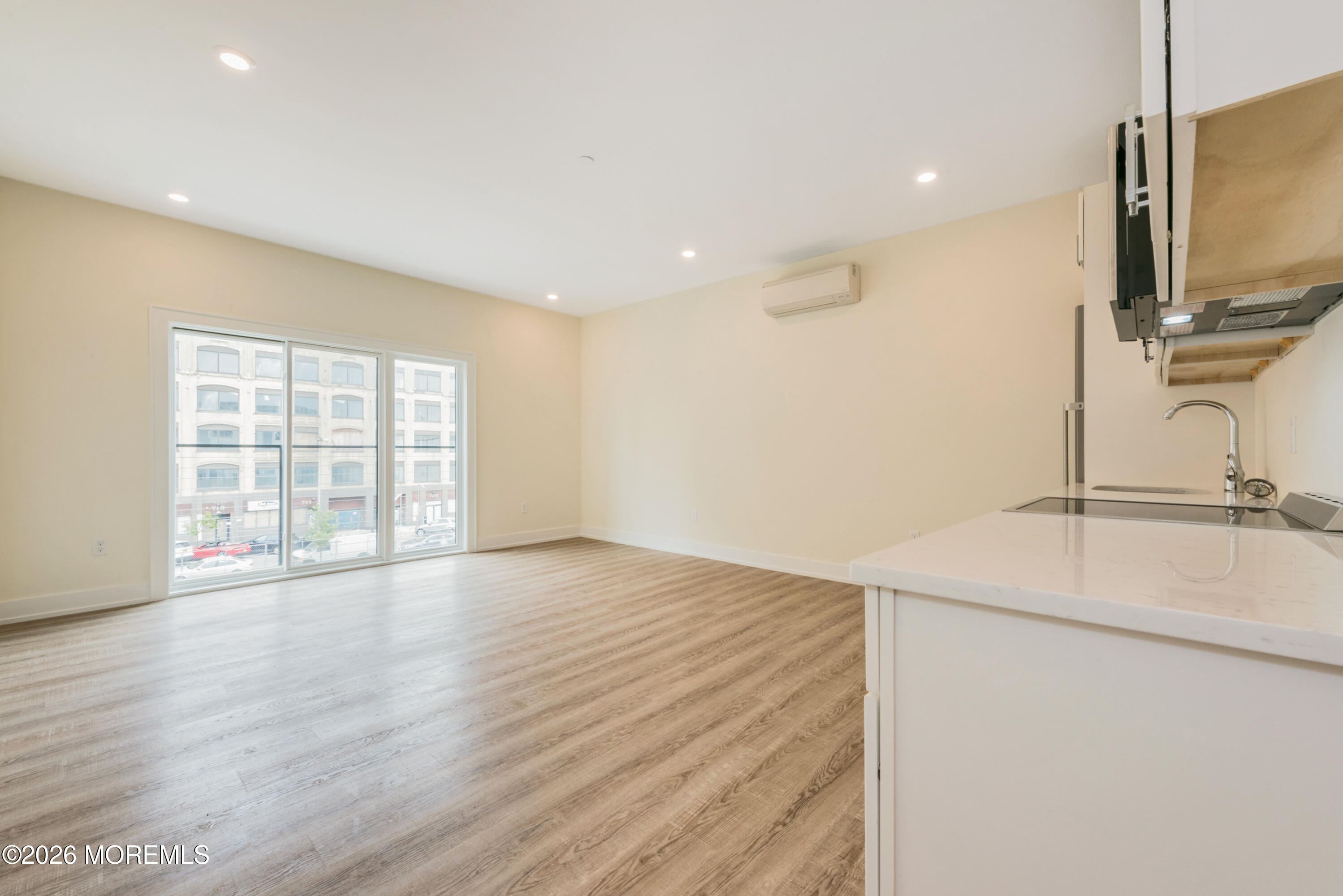 700 Bangs Avenue 212