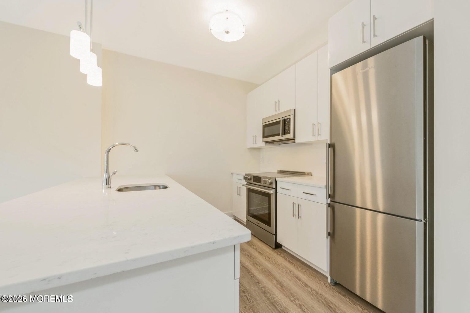 700 Bangs Avenue 410
