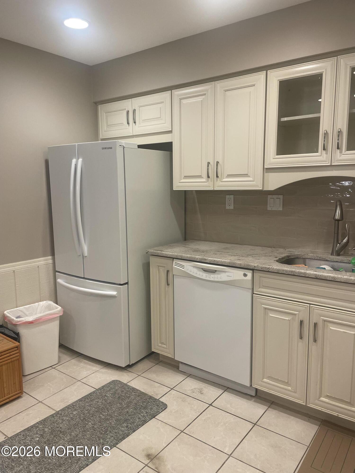 25 Meadow Avenue 96