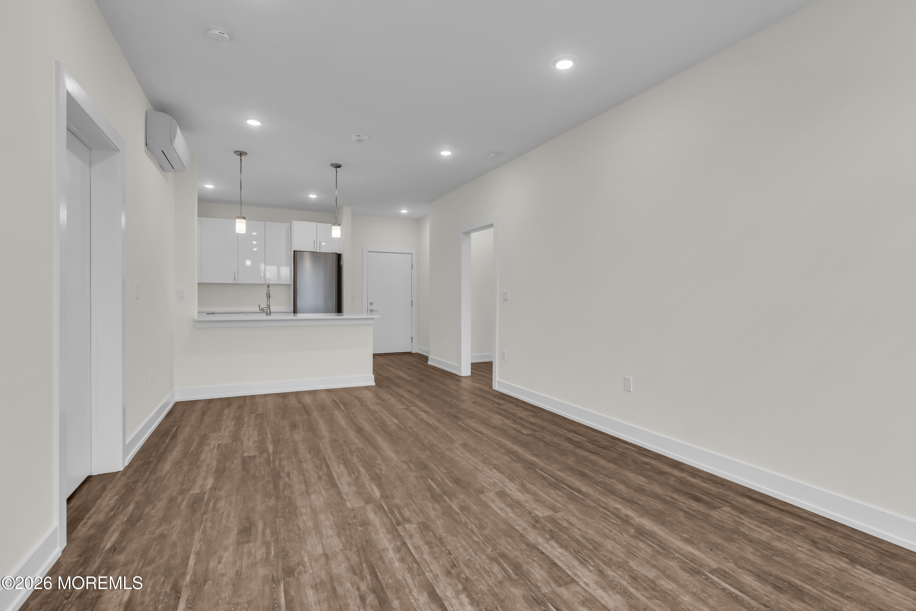 521 Lake Avenue 315