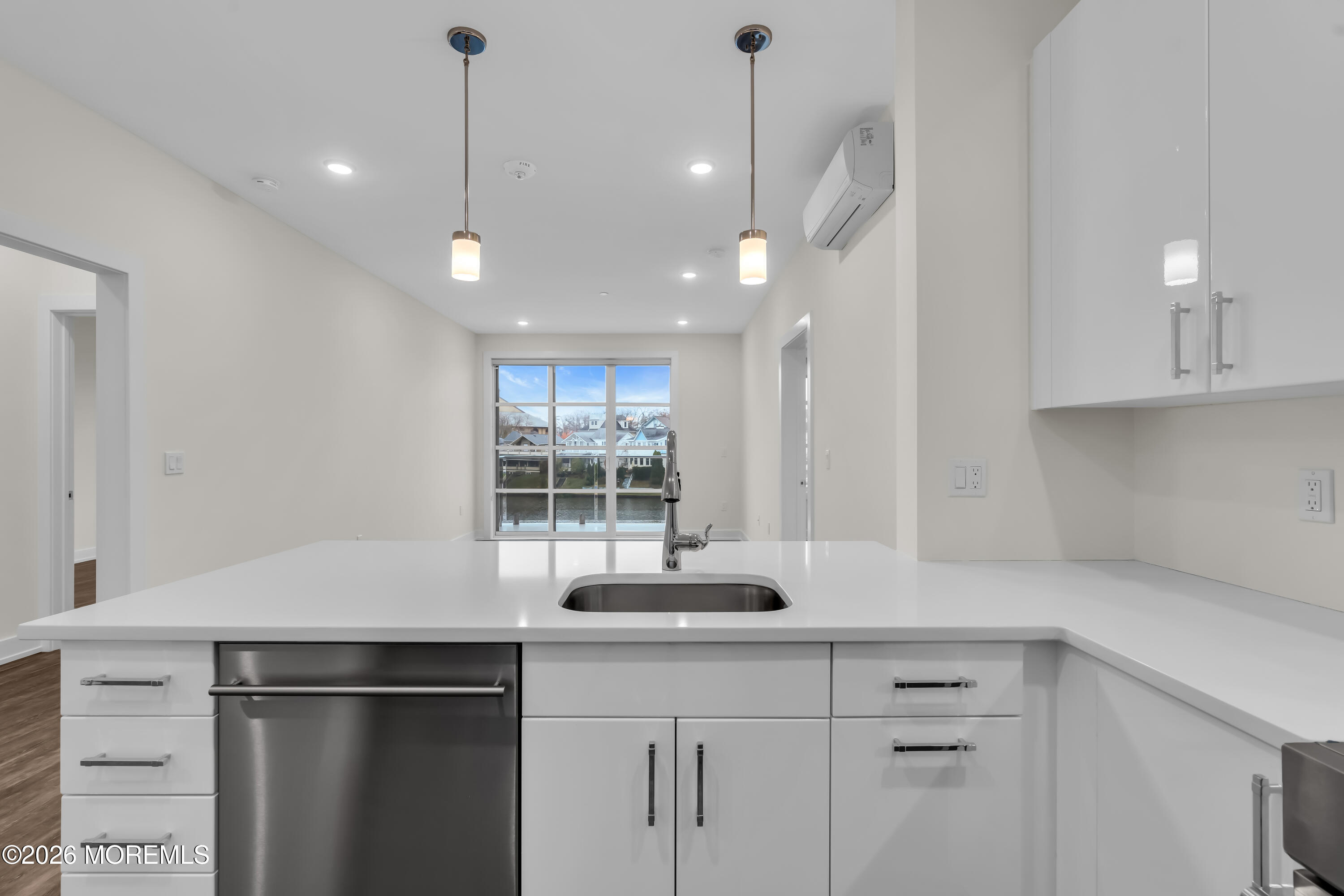 521 Lake Avenue 315