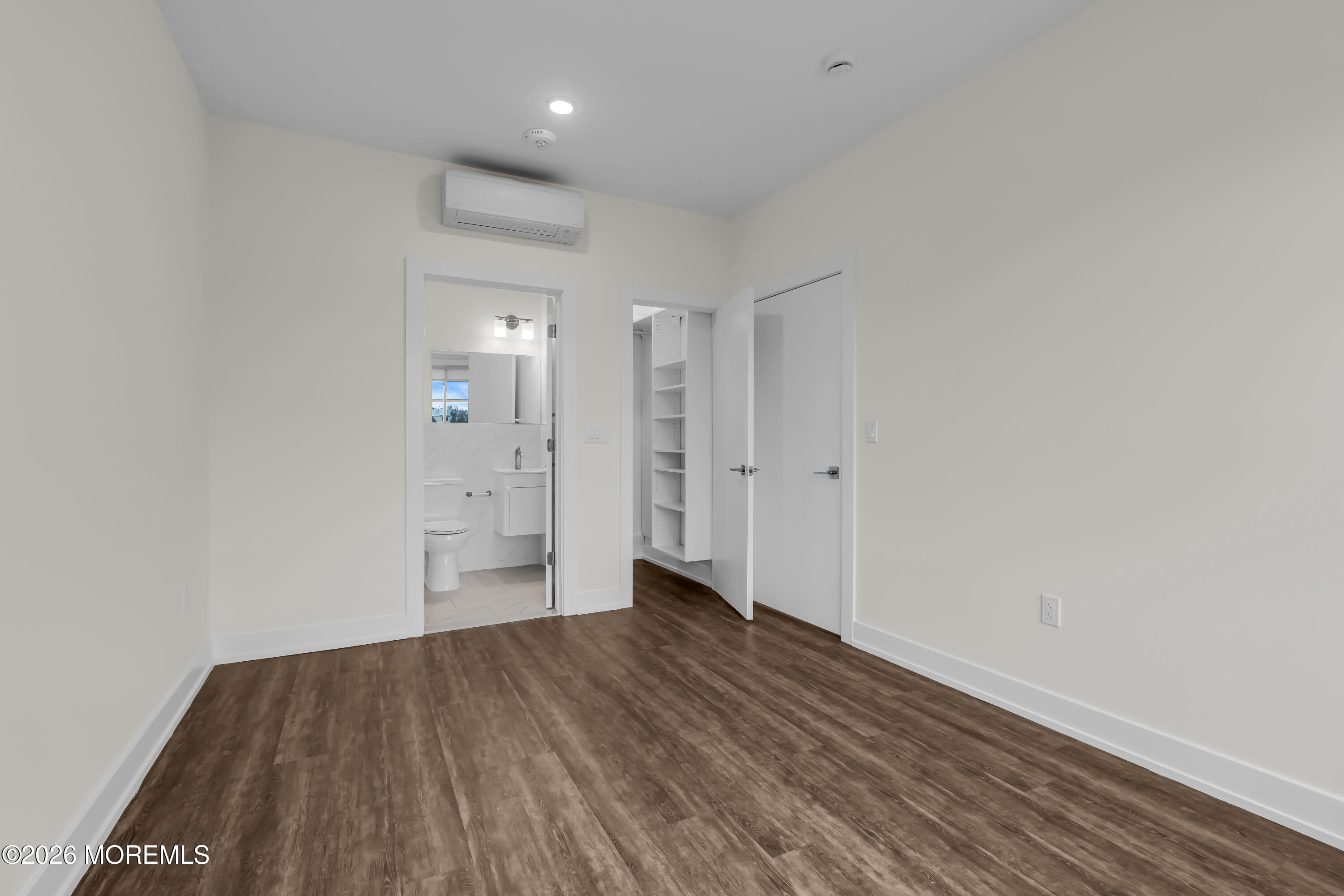 521 Lake Avenue 315