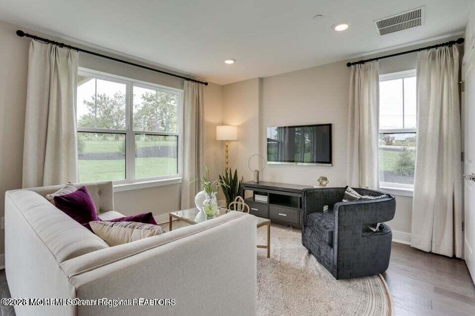 48 Kelly Way