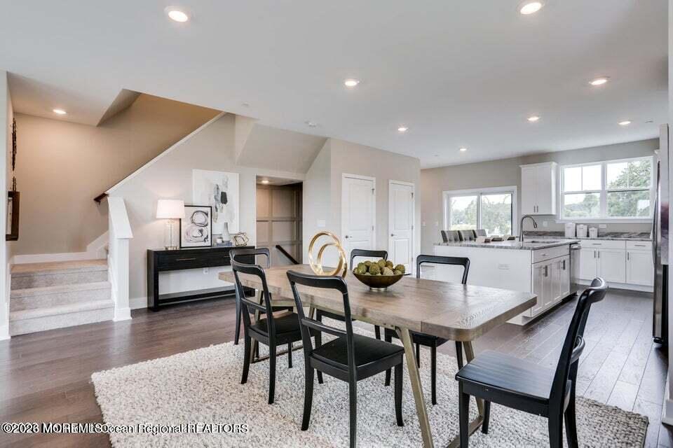 48 Kelly Way
