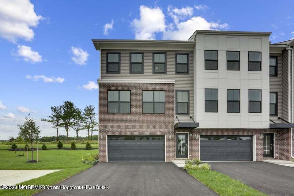 48 Kelly Way