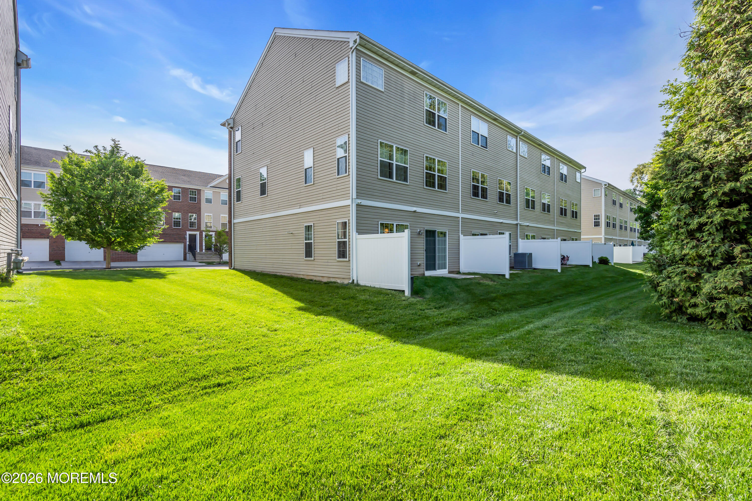 49 Creekside Way