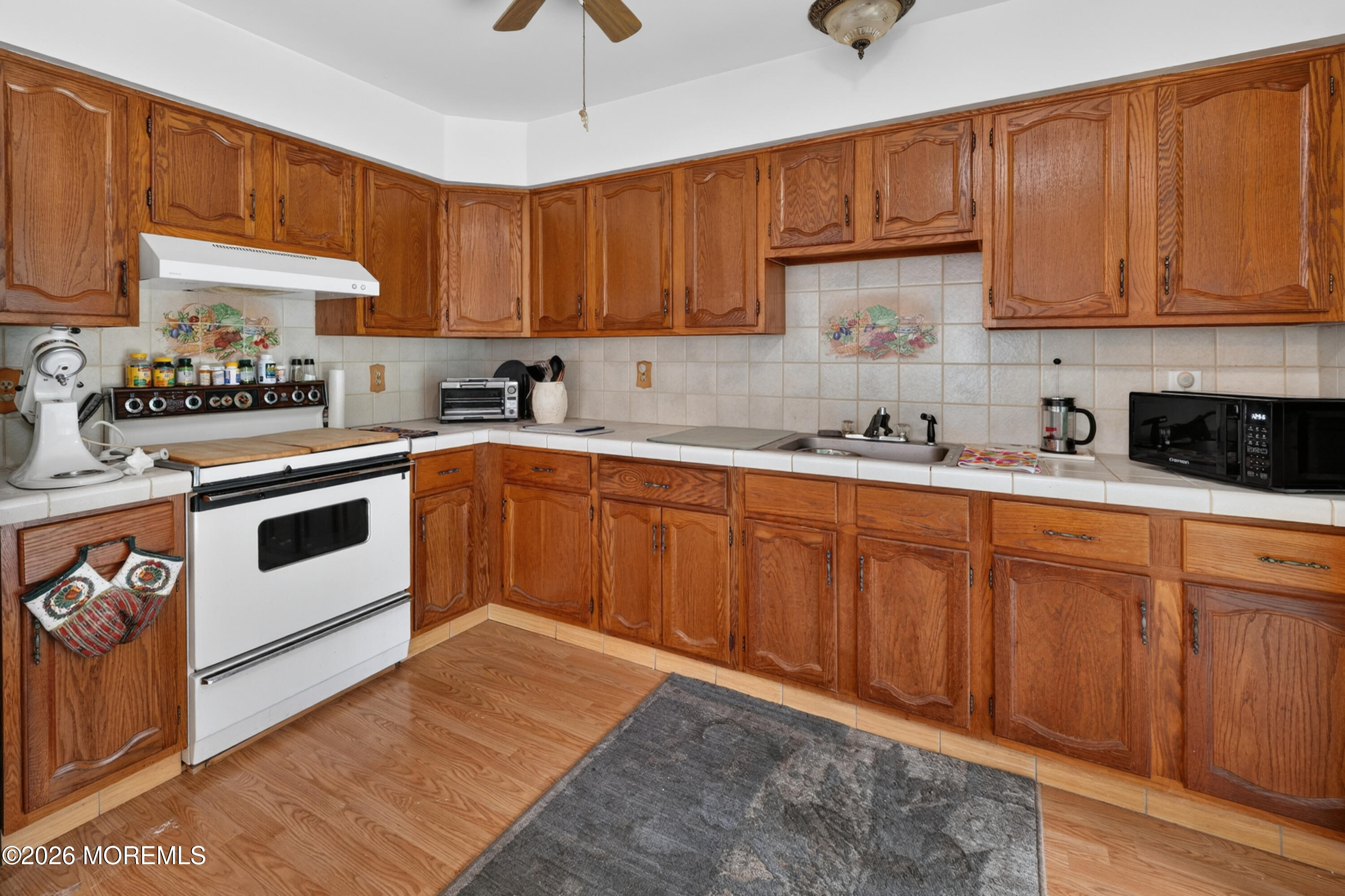 14 Amesbury Road 64