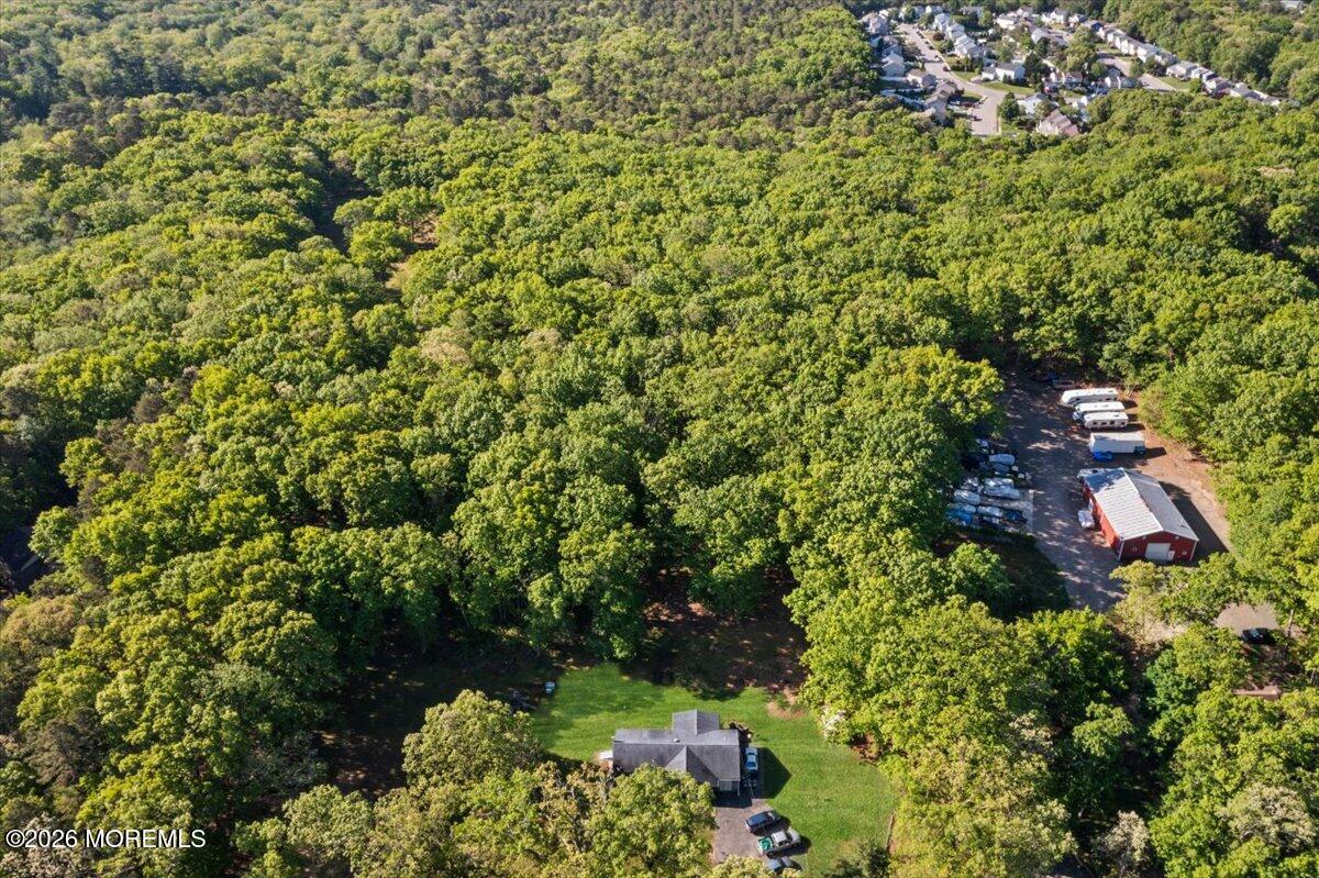 2550 Allenwood Lakewood Road