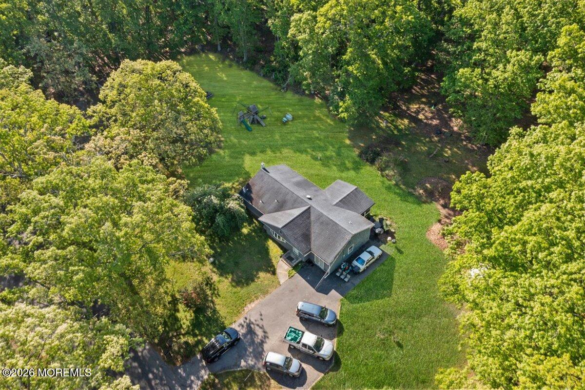 2550 Allenwood Lakewood Road