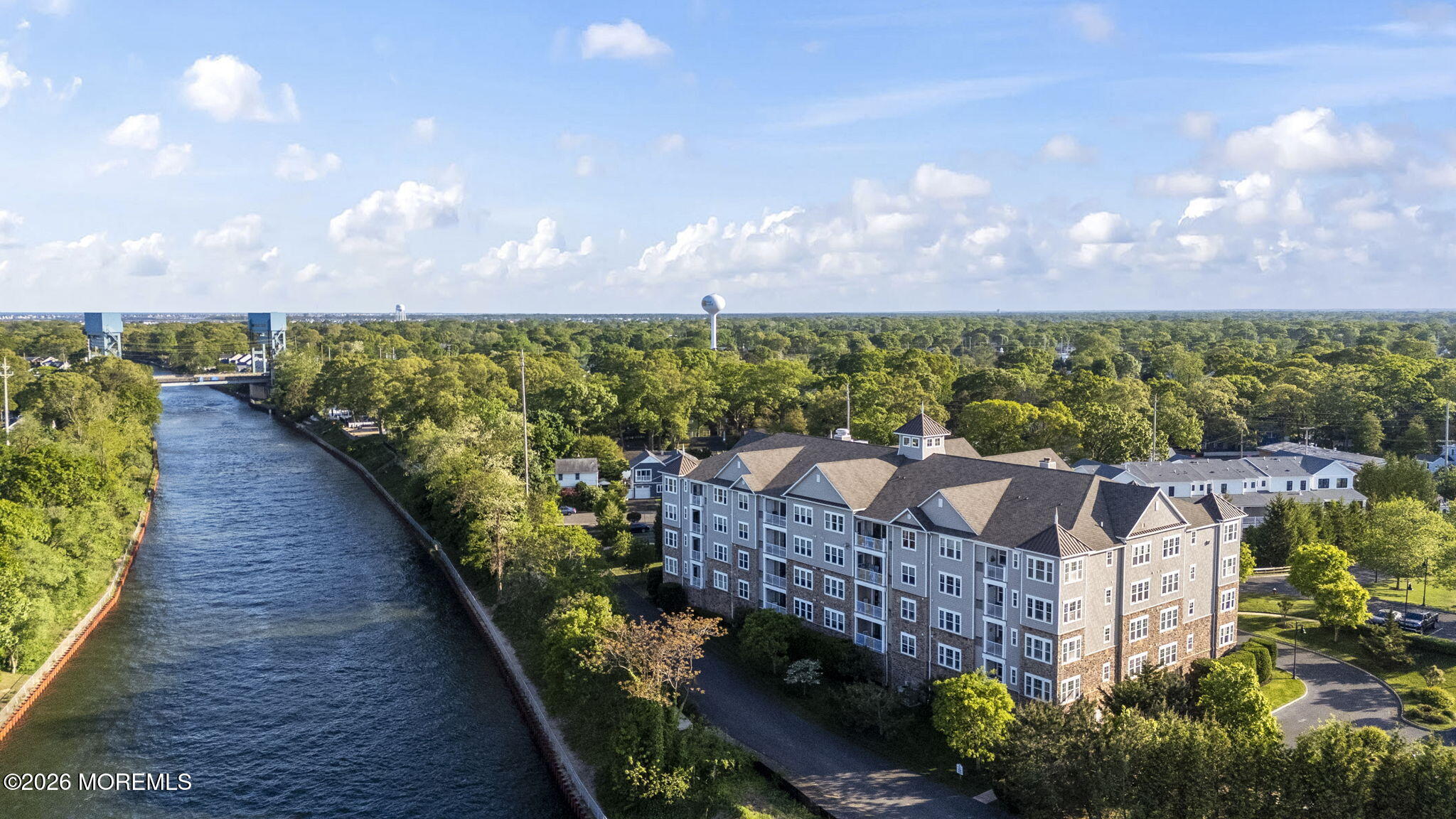 2201 River Road 4207