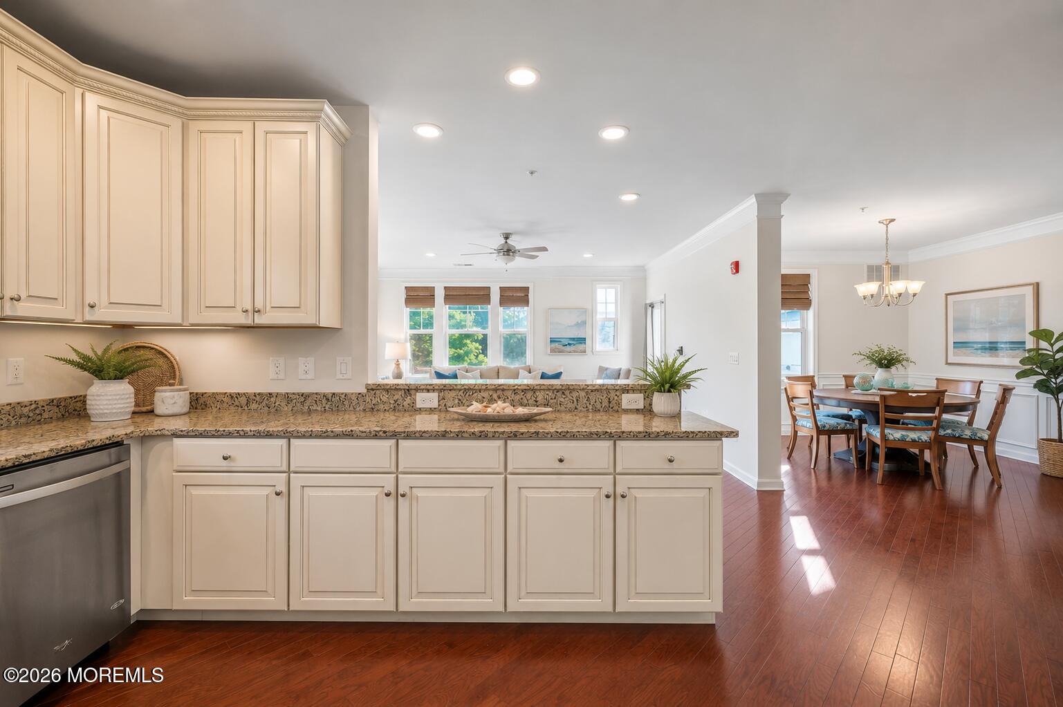 2201 River Road 4207