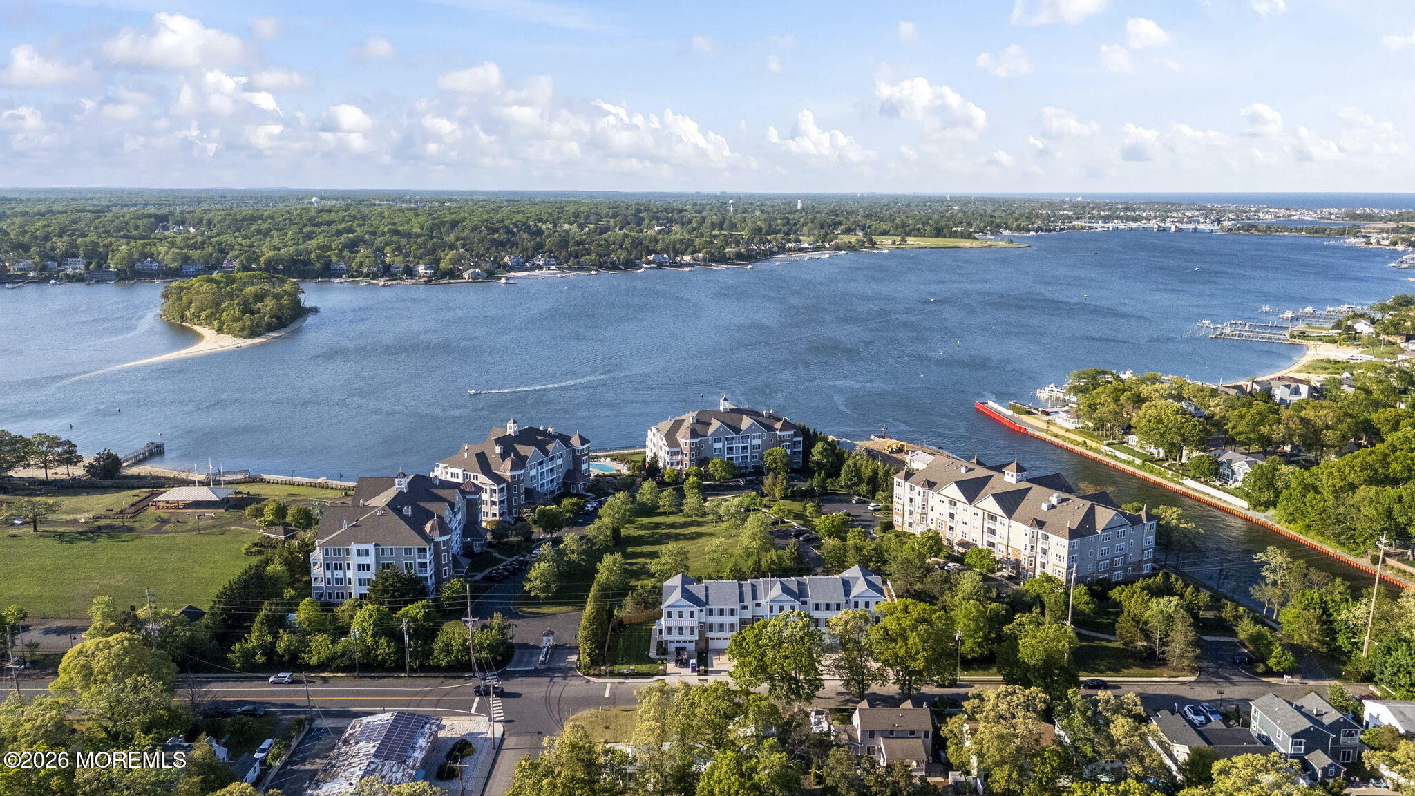 2201 River Road 4207