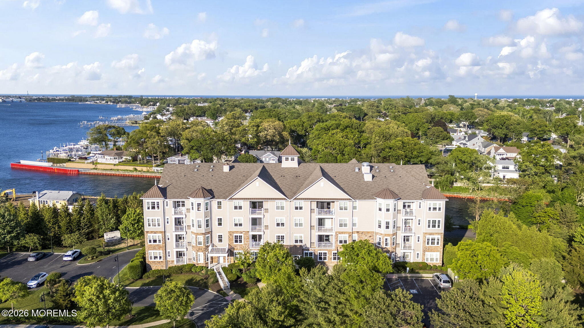 2201 River Road 4207