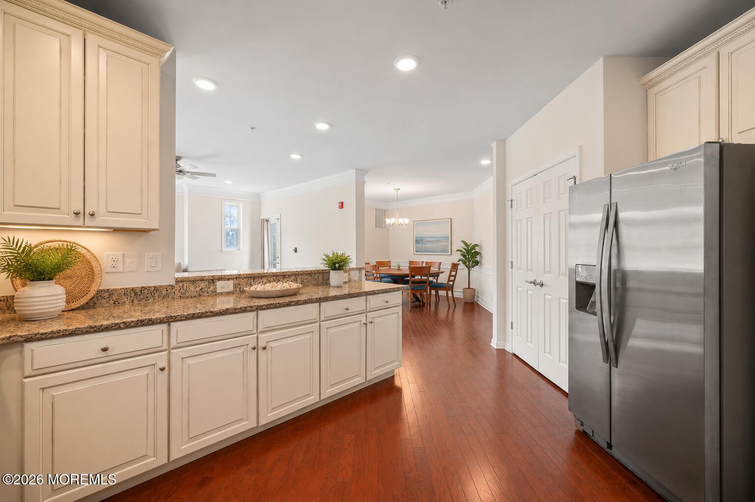 2201 River Road 4207