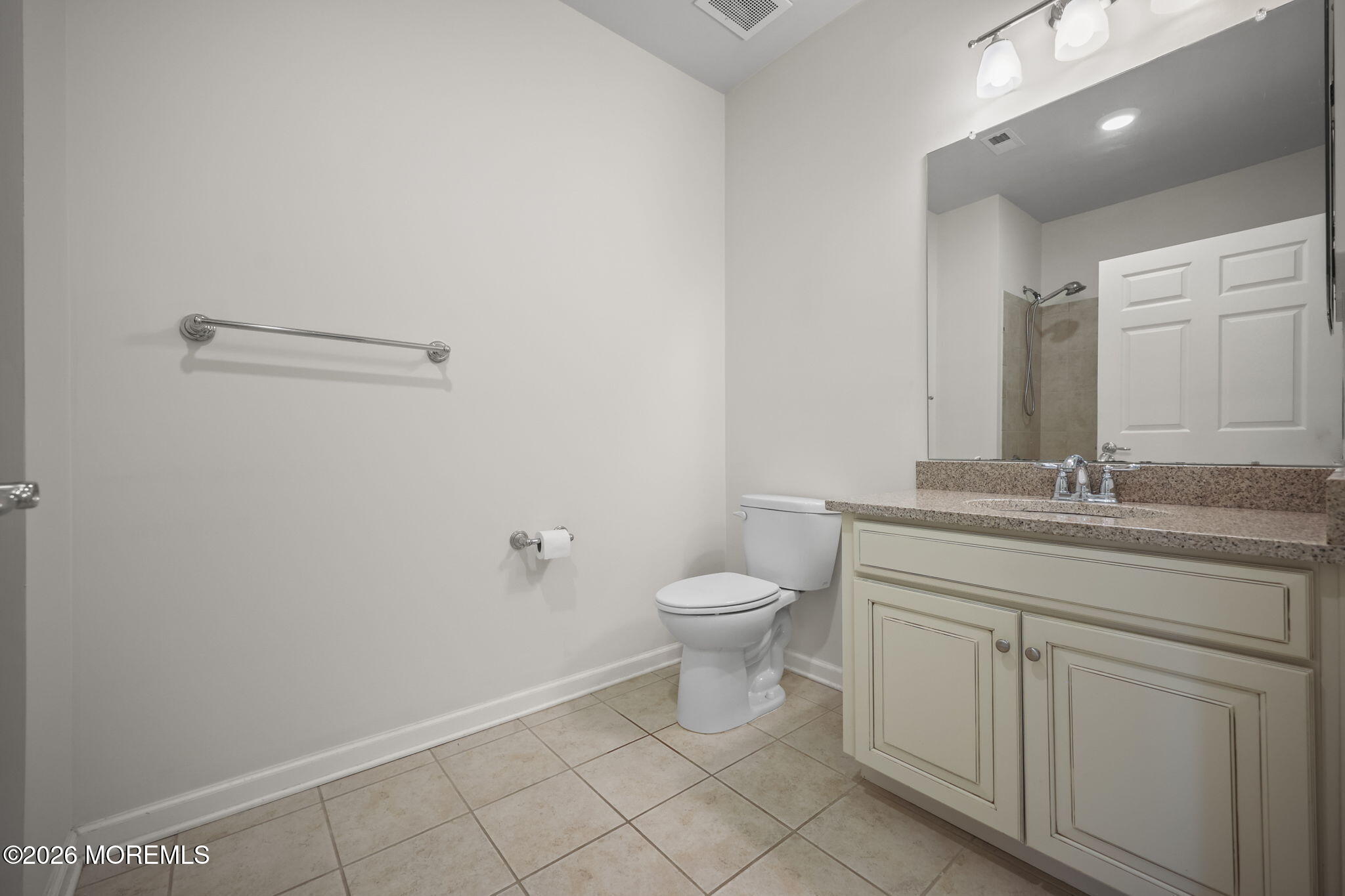 2201 River Road 4207