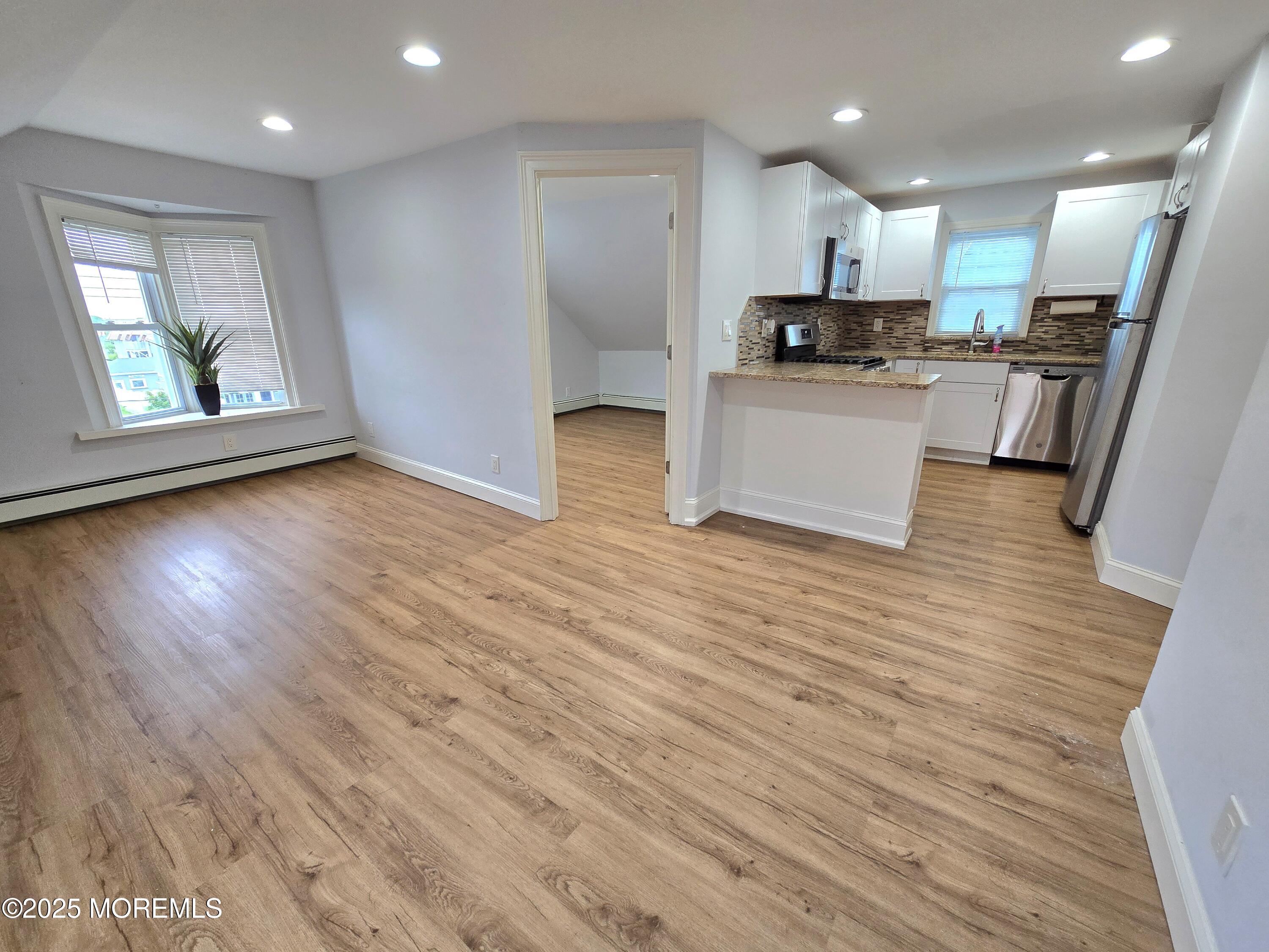 408 4th Avenue 3