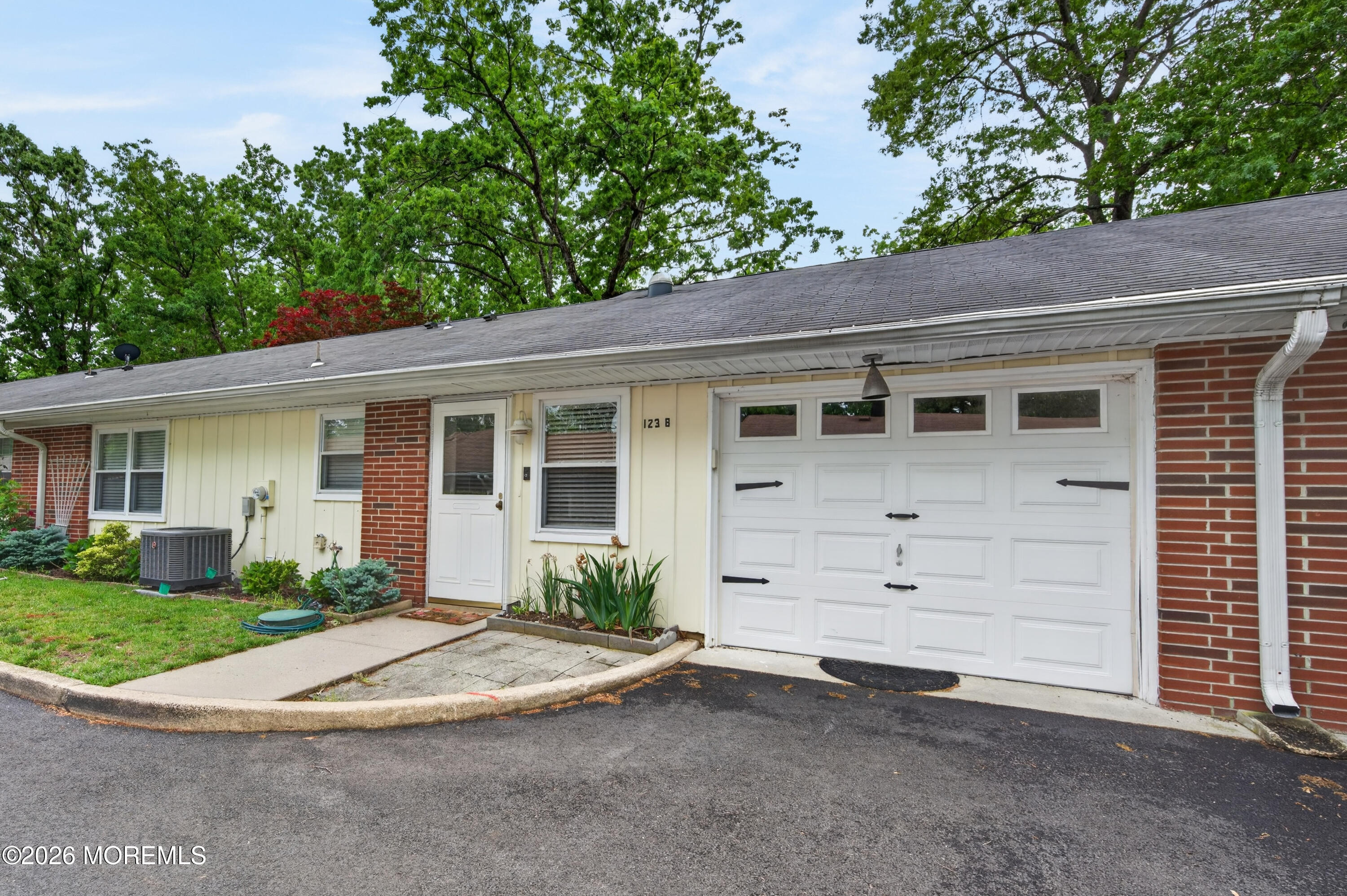 123B Edinburgh Lane 123B