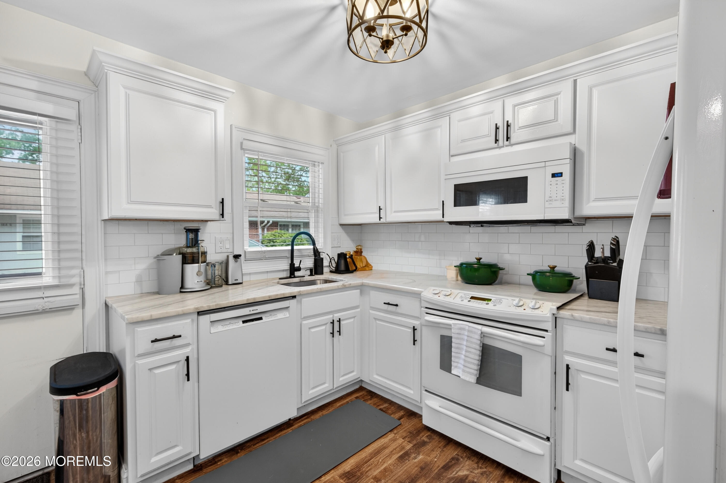 123B Edinburgh Lane 123B