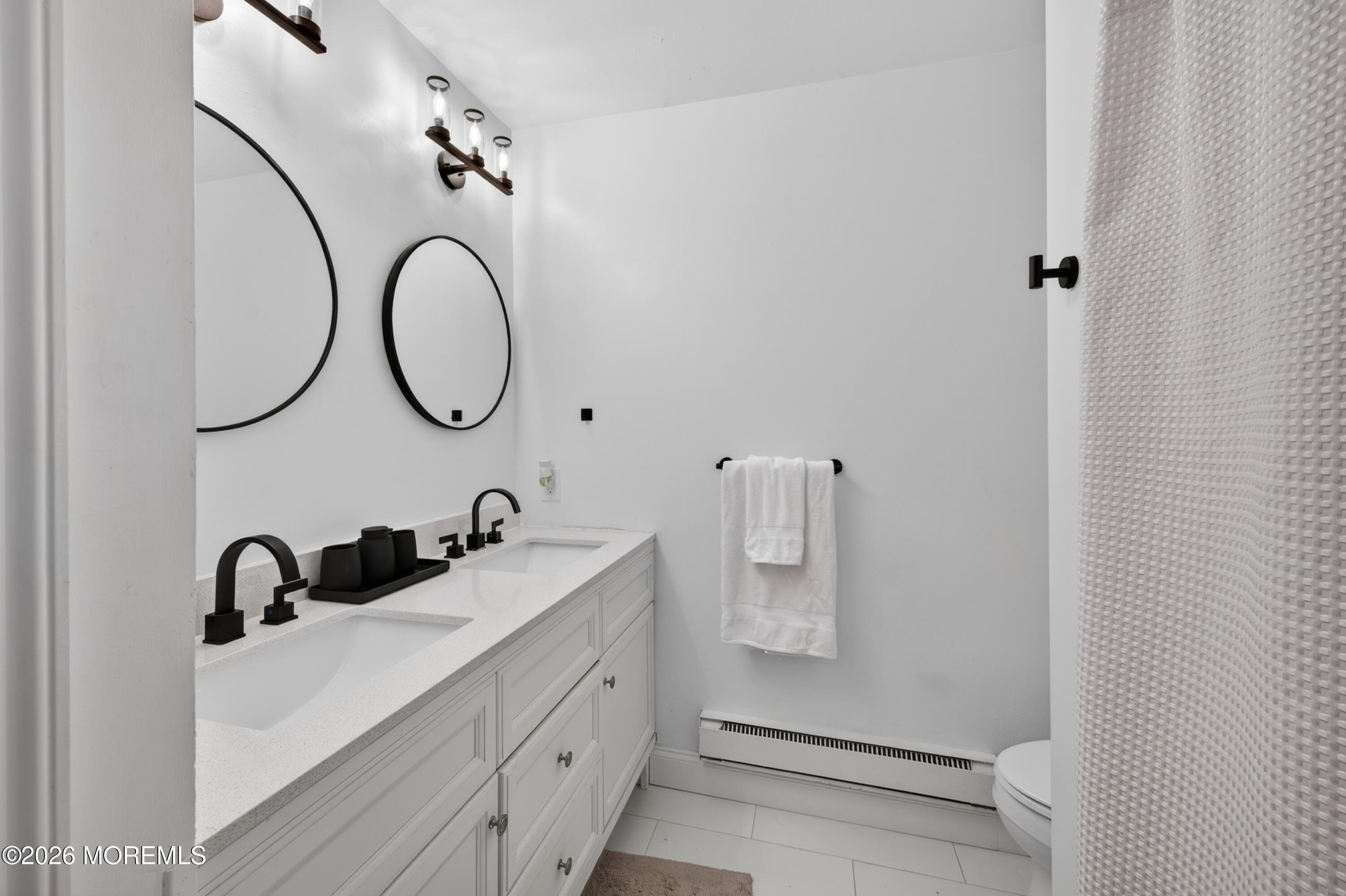 123B Edinburgh Lane 123B