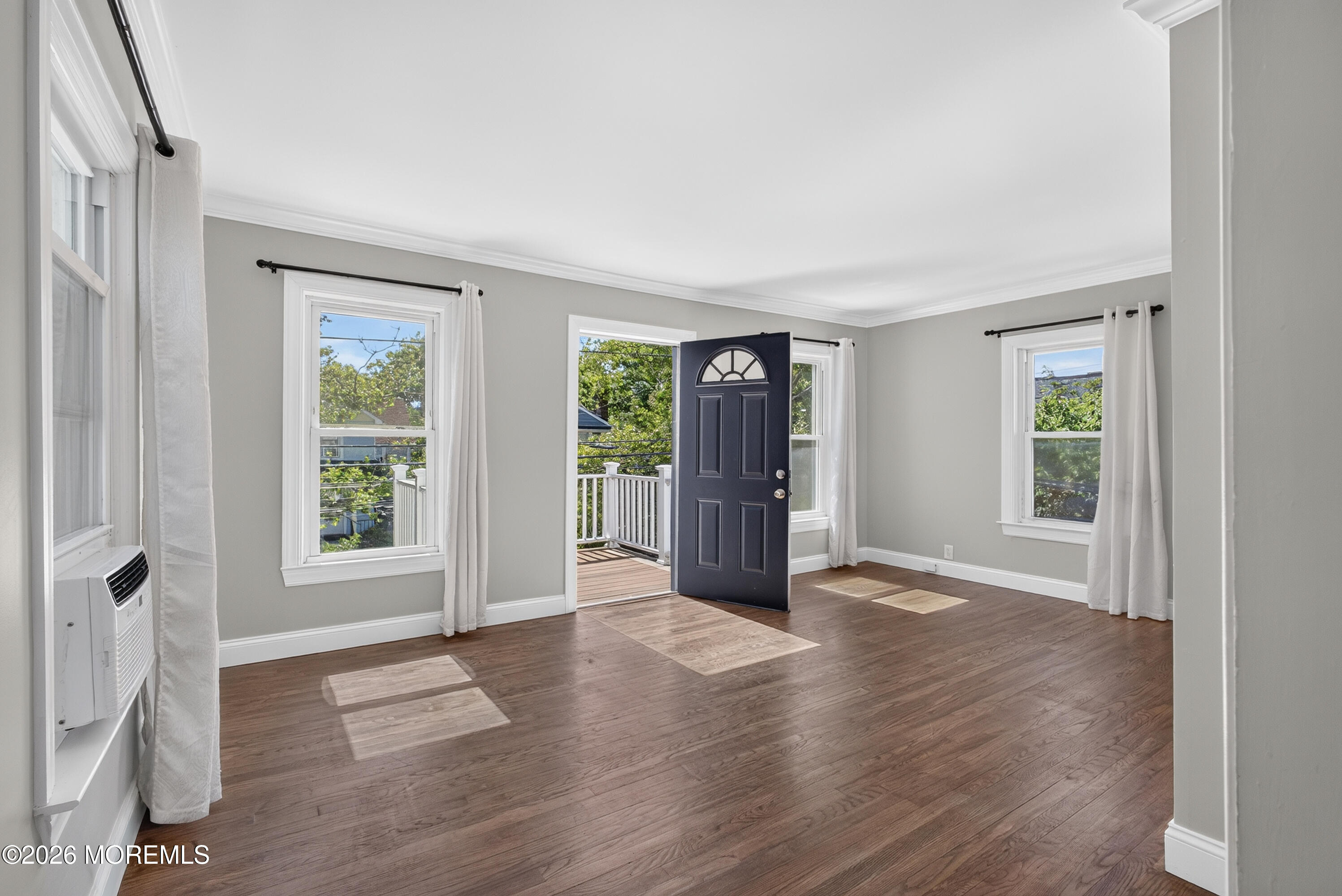 907 Bond Street 2
