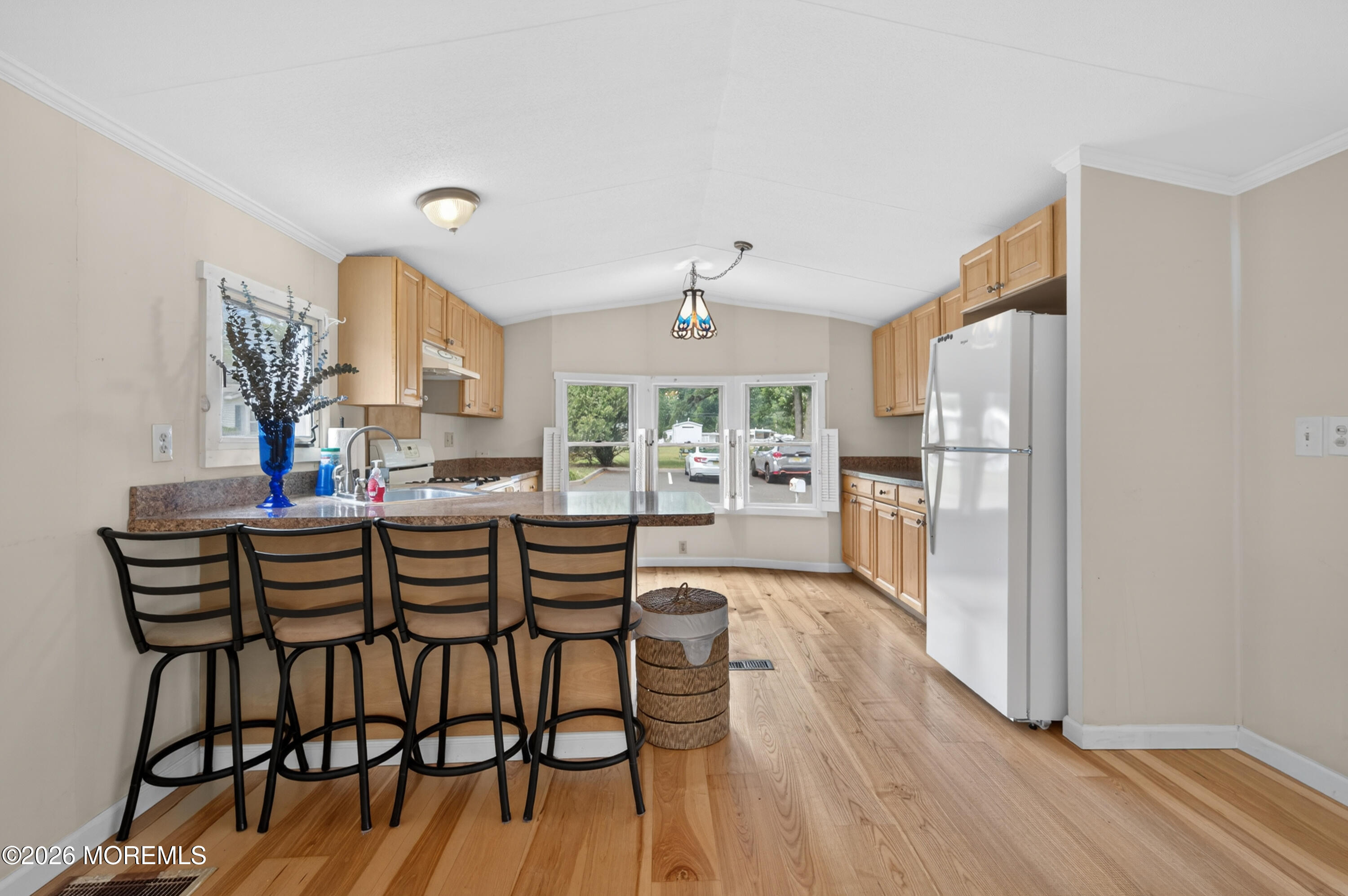 1919 Atlantic Avenue 25
