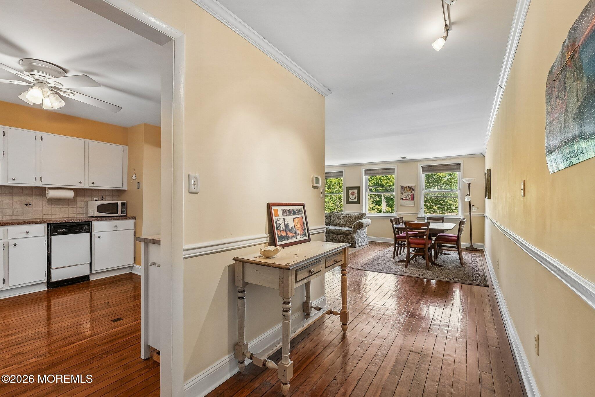 52 Pitman Avenue 2F