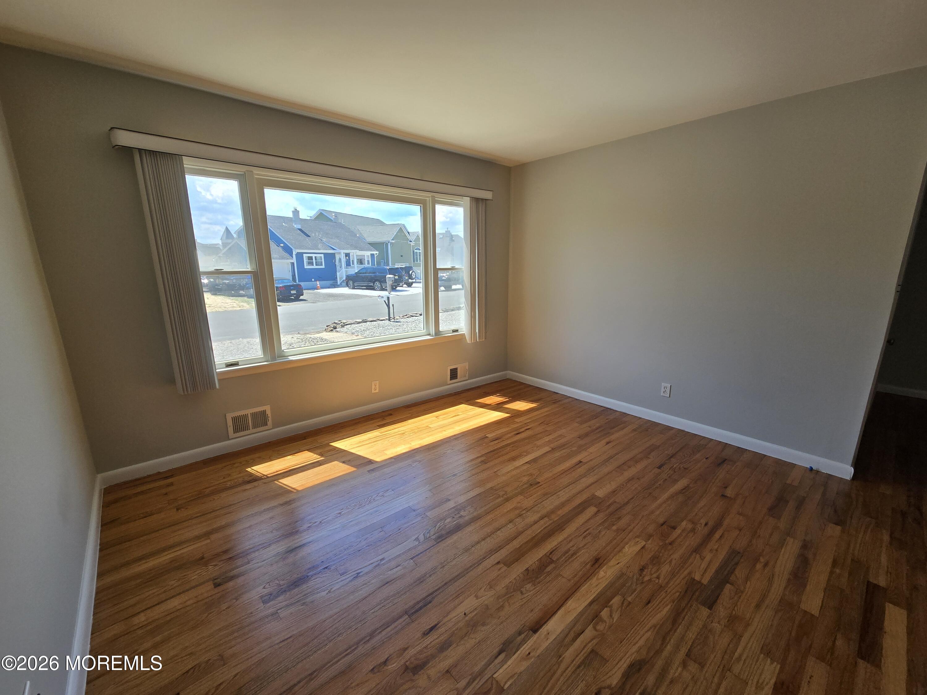 106 E Granada Drive